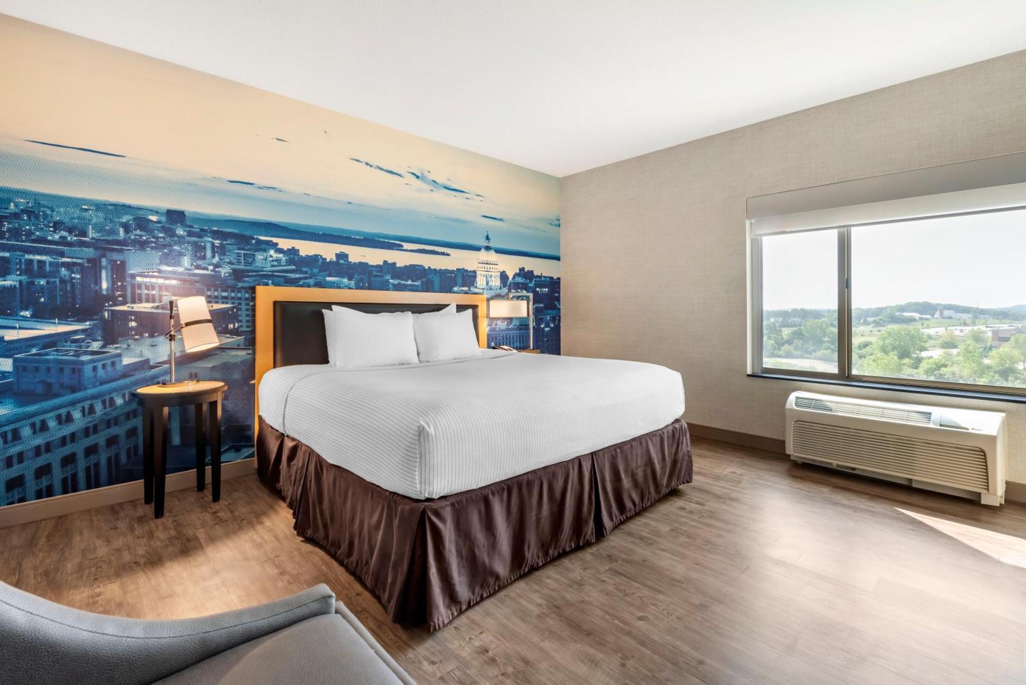 Surclassement en Suite Lit King-Size - Accessible aux Personnes à Mobilité Réduite/Non-Fumeurs