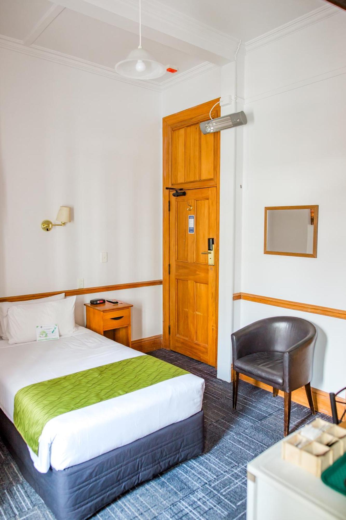 Eenpersoonskamer met Eigen Badkamer