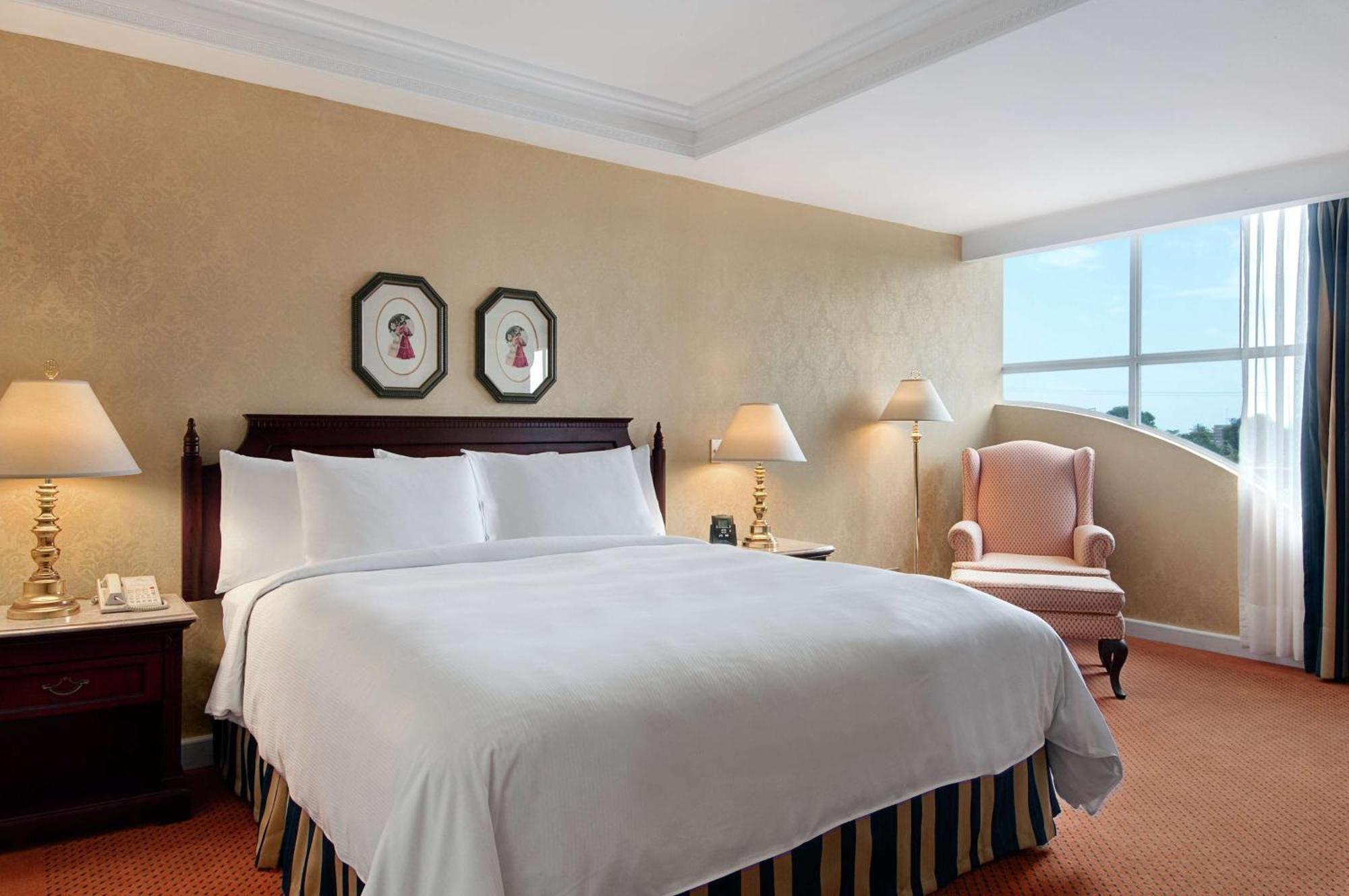 King Room,1278118441:JPEG