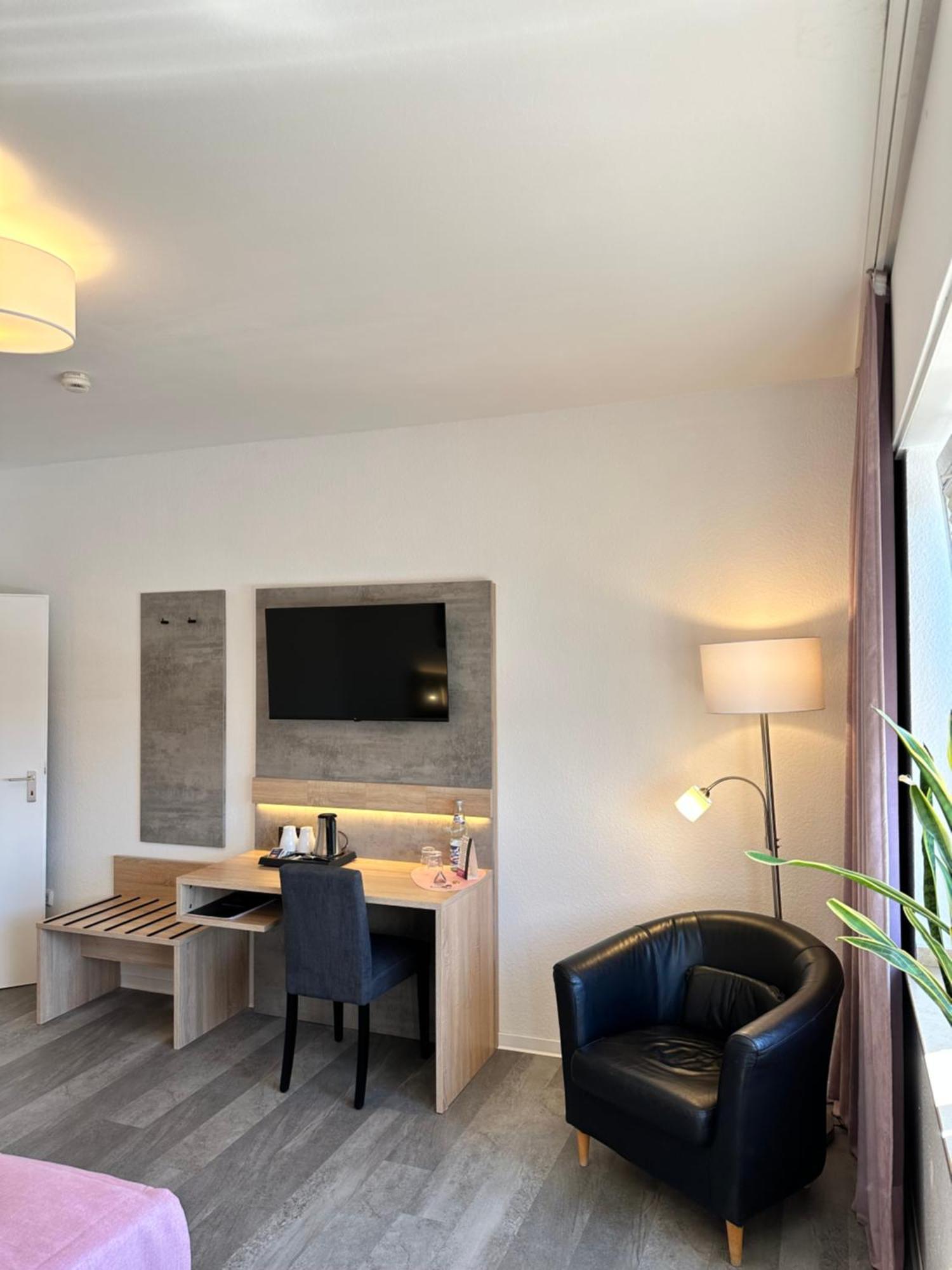 Großes Zweibettzimmer