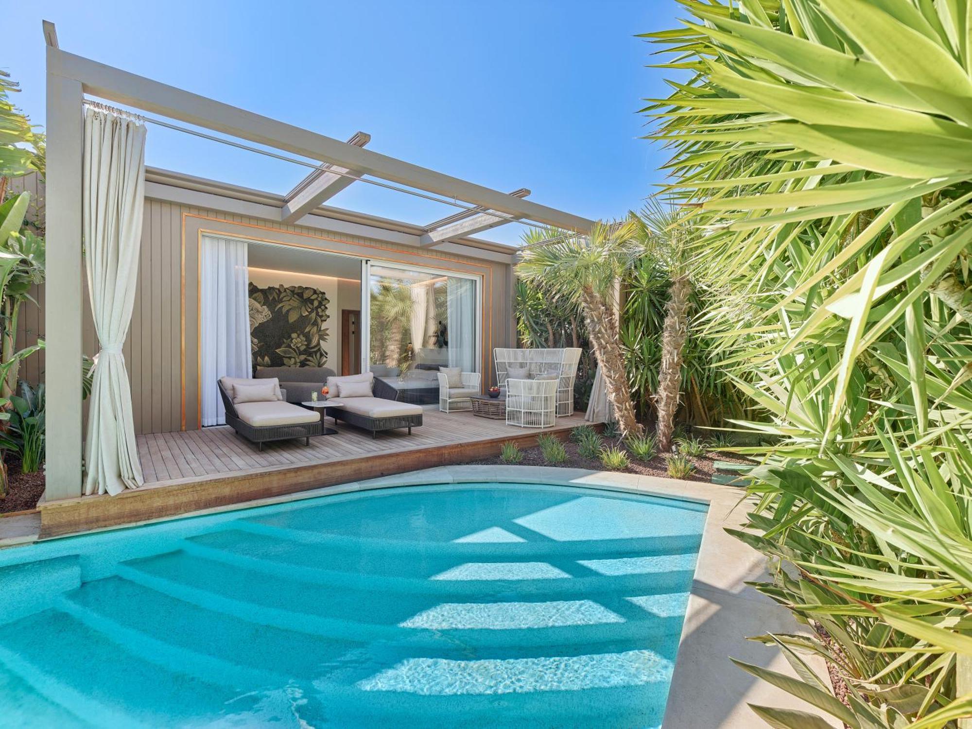 Laguna Private Grand Suite mit Terrasse mit Zugang zum Pool