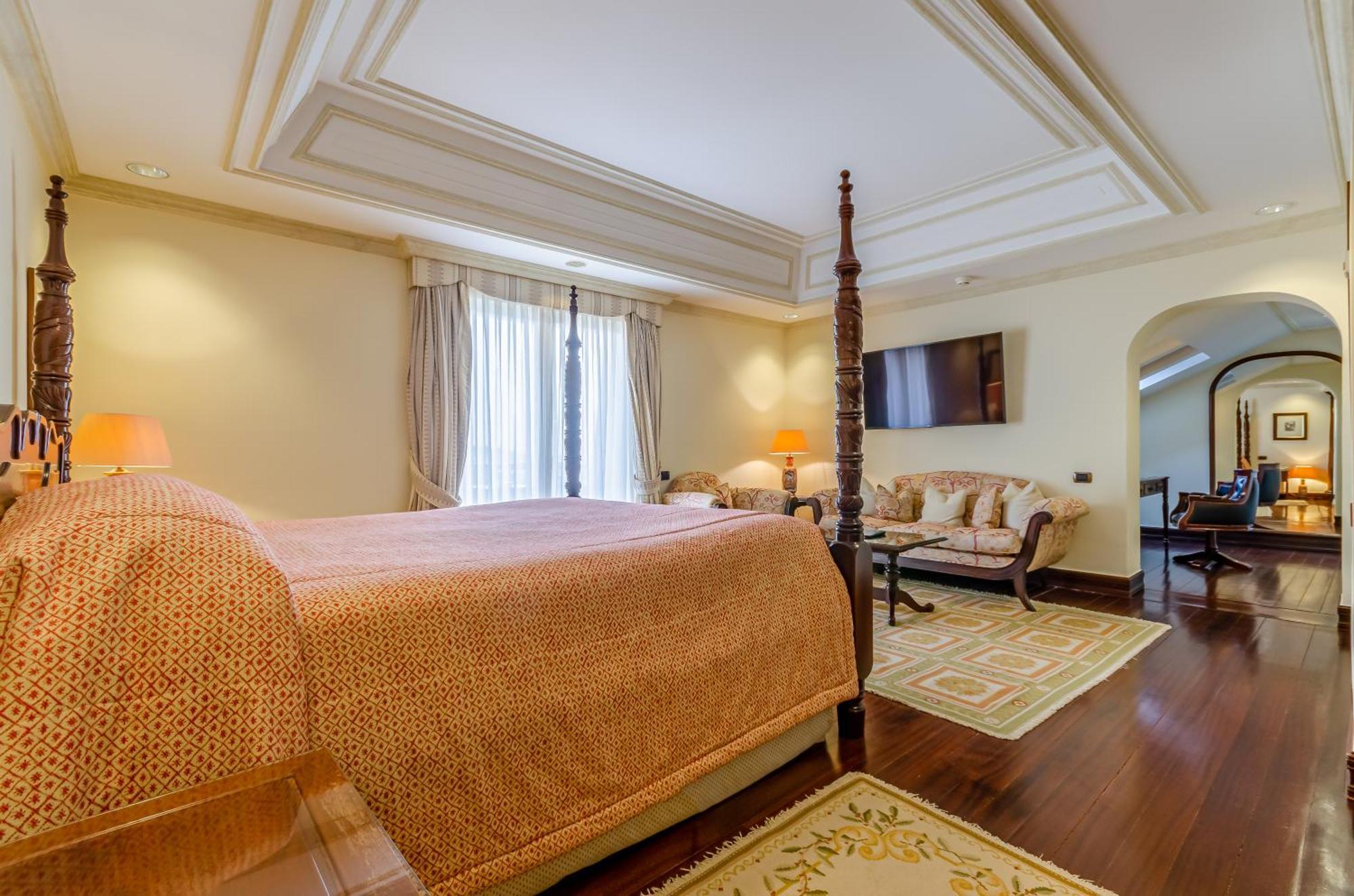 Deluxe Paleiskamer