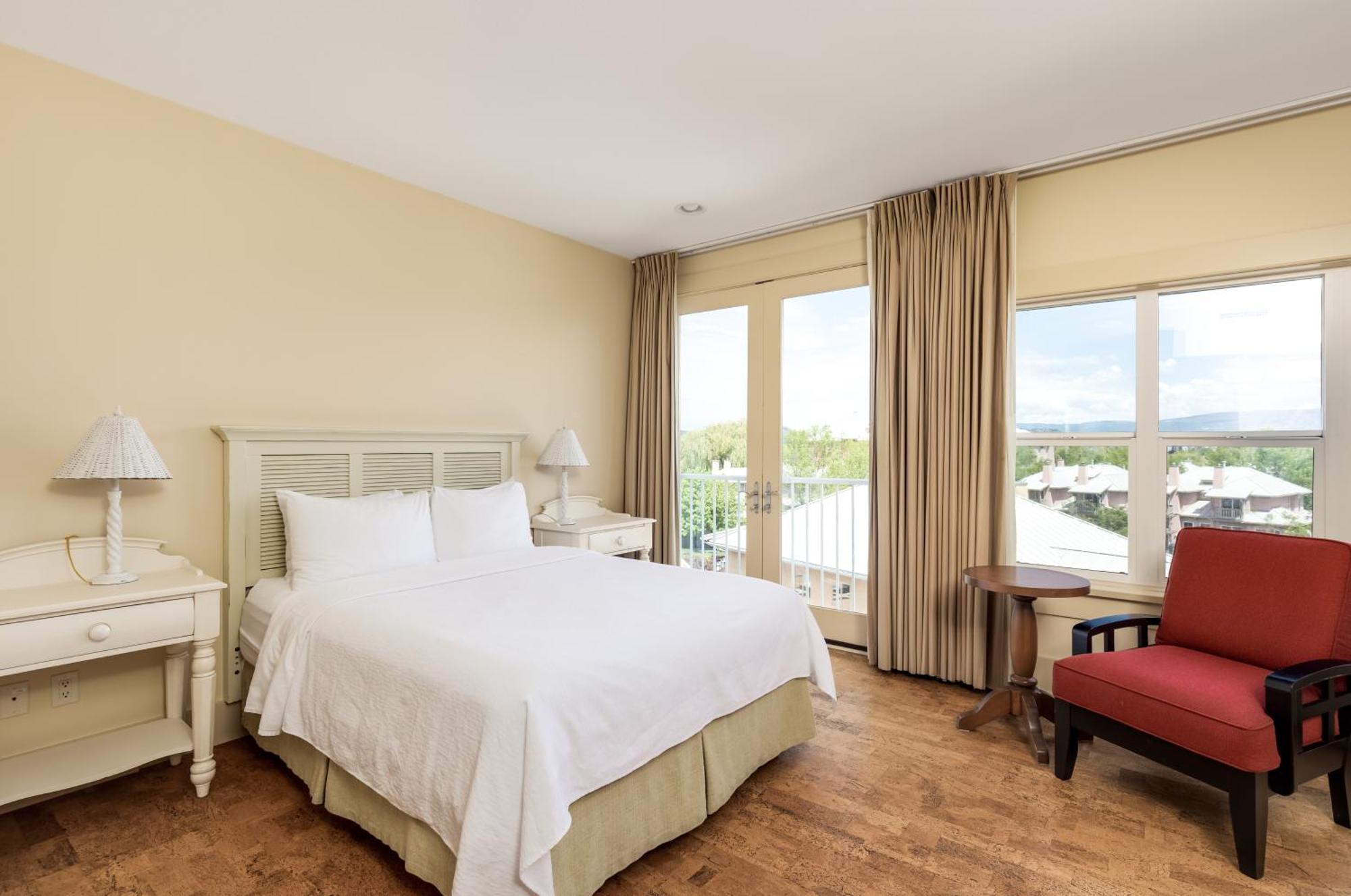Standard Queen Room,1588080720:JPEG