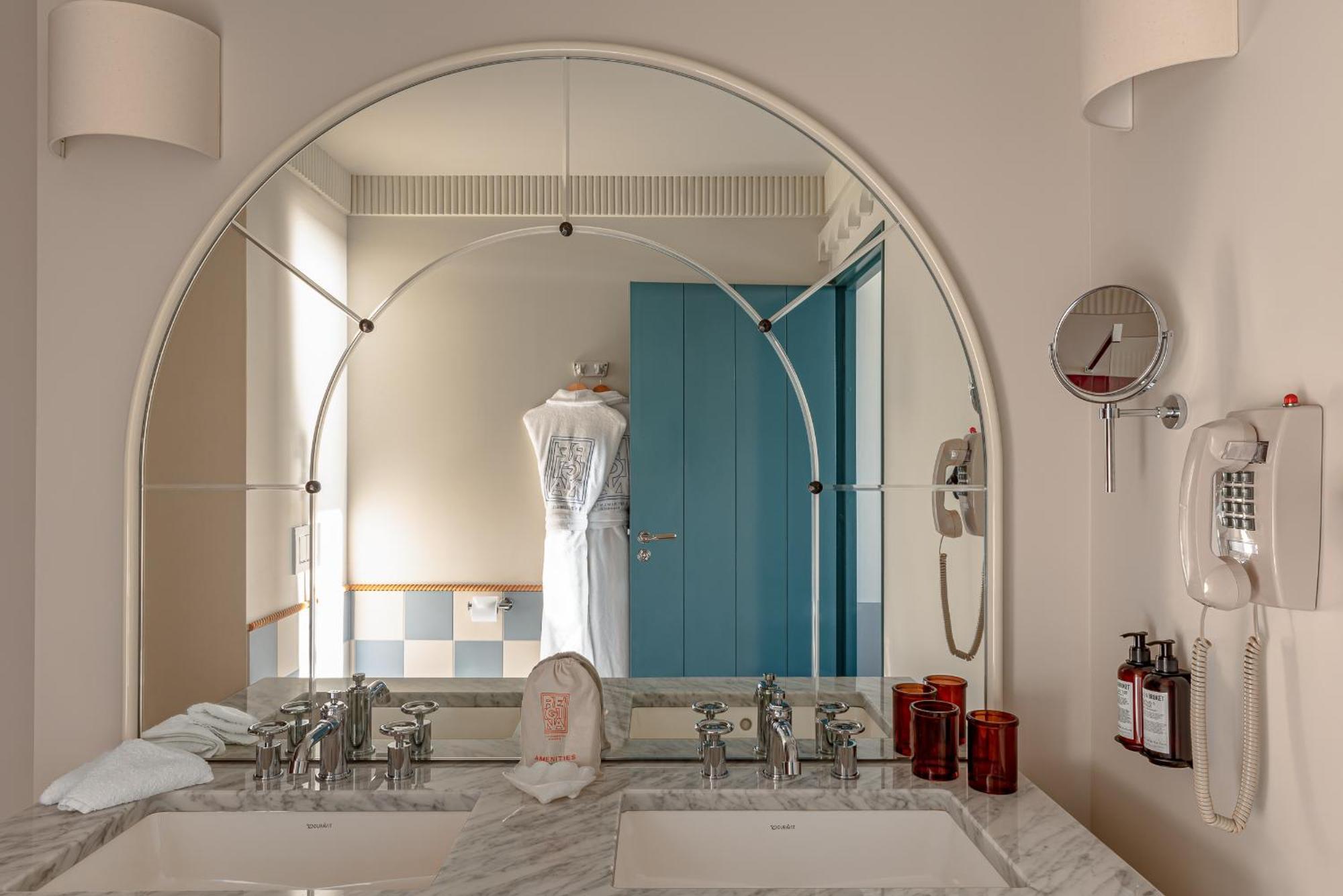 Superior Tweepersoonskamer met 1 of 2 Bedden en Uitzicht op Zee