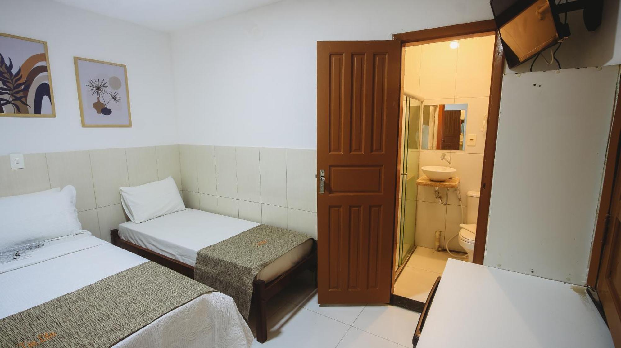Quarto Triplo Econômico
