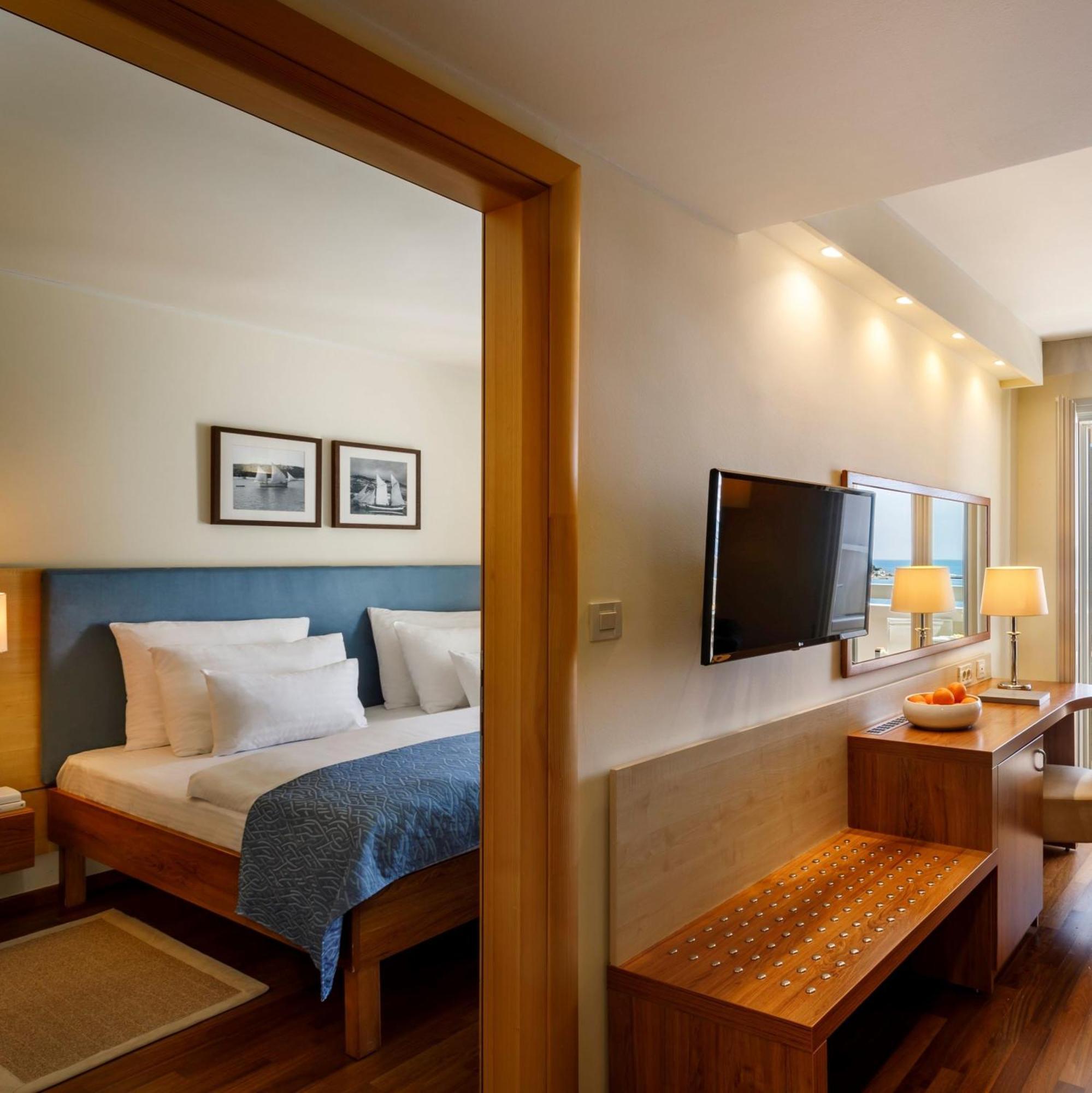 Suite for 2+1 Seaview - Hotel