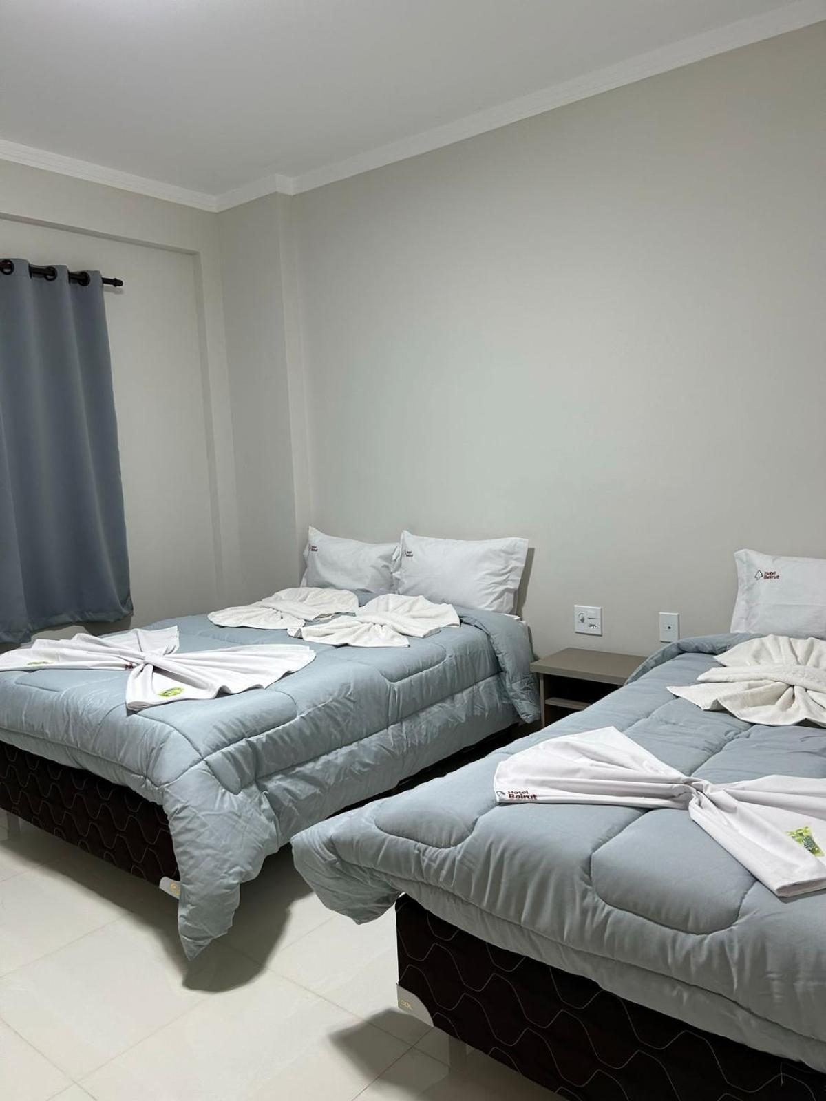 Quarto Duplo Deluxe com Cama Extra