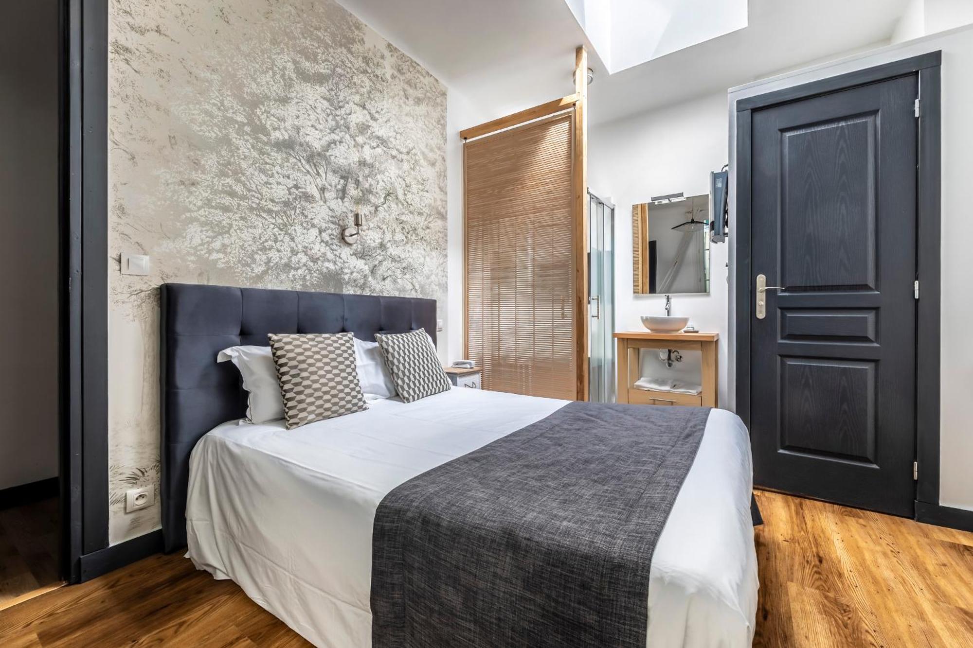 Standard Double Room,1557255457:JPEG