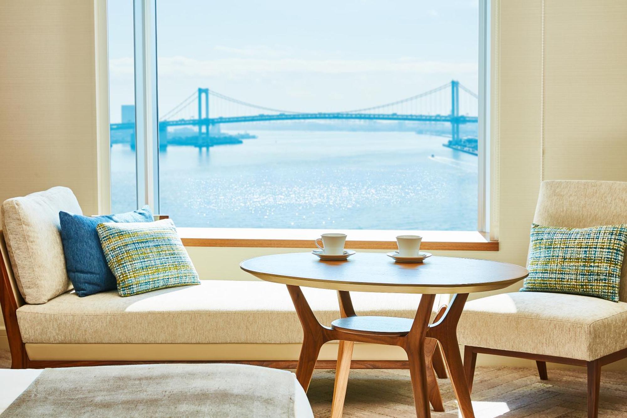 Chambre Lit King-Size Classique - Vue sur Baie