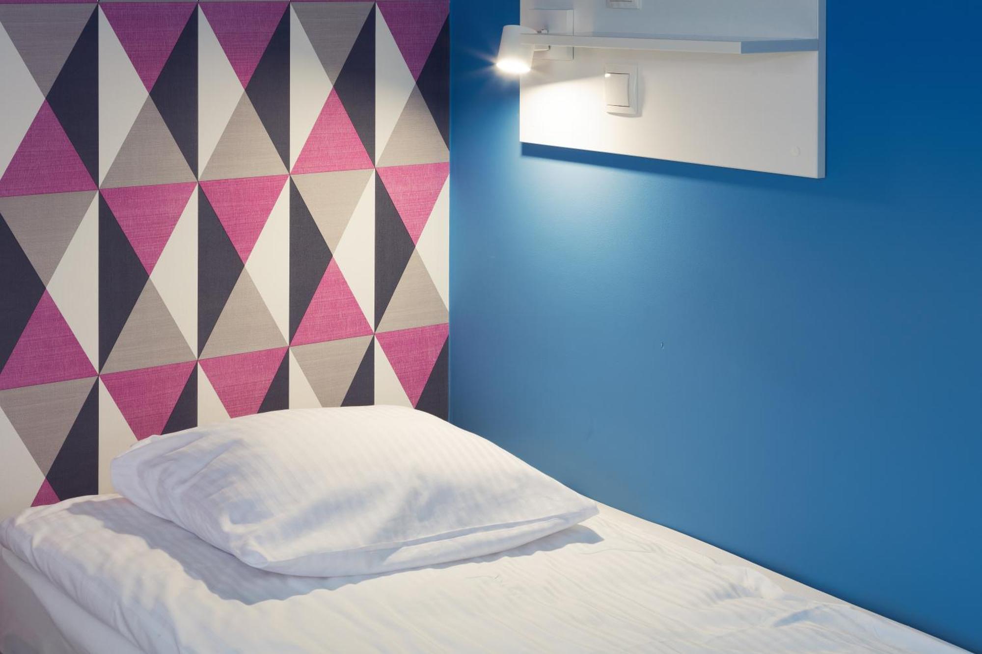 Zweibettzimmer mit Bergblick