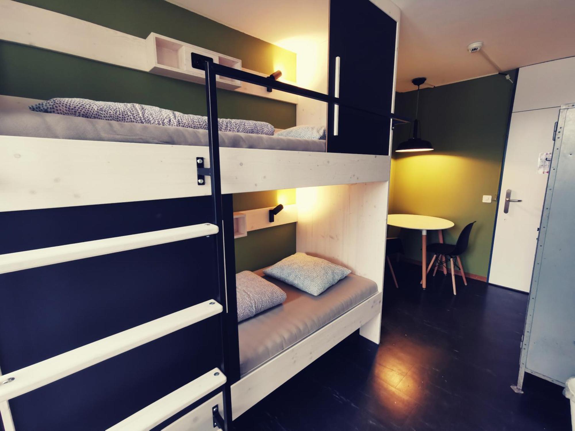 Single Bed in 2-Bed Female Dormitory Room with Shared Bathroom,1559714554:JPEG