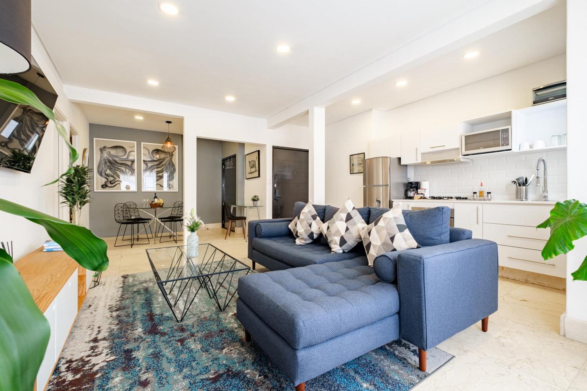 Studio Apartment