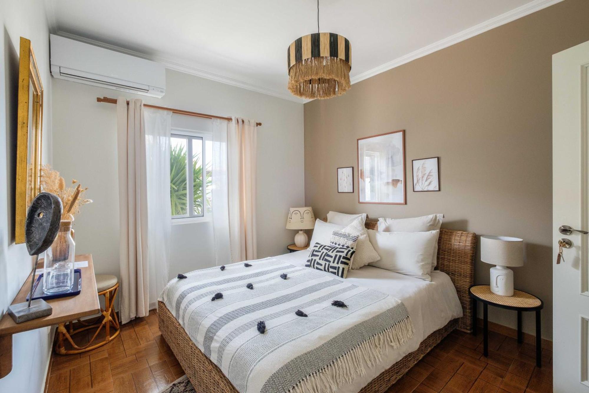 Chambre Double - Vue sur Piscine
