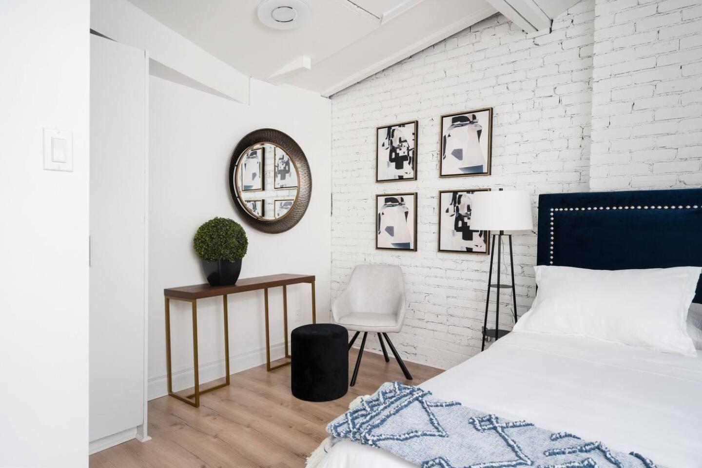 Studio Lit Queen-Size de Luxe