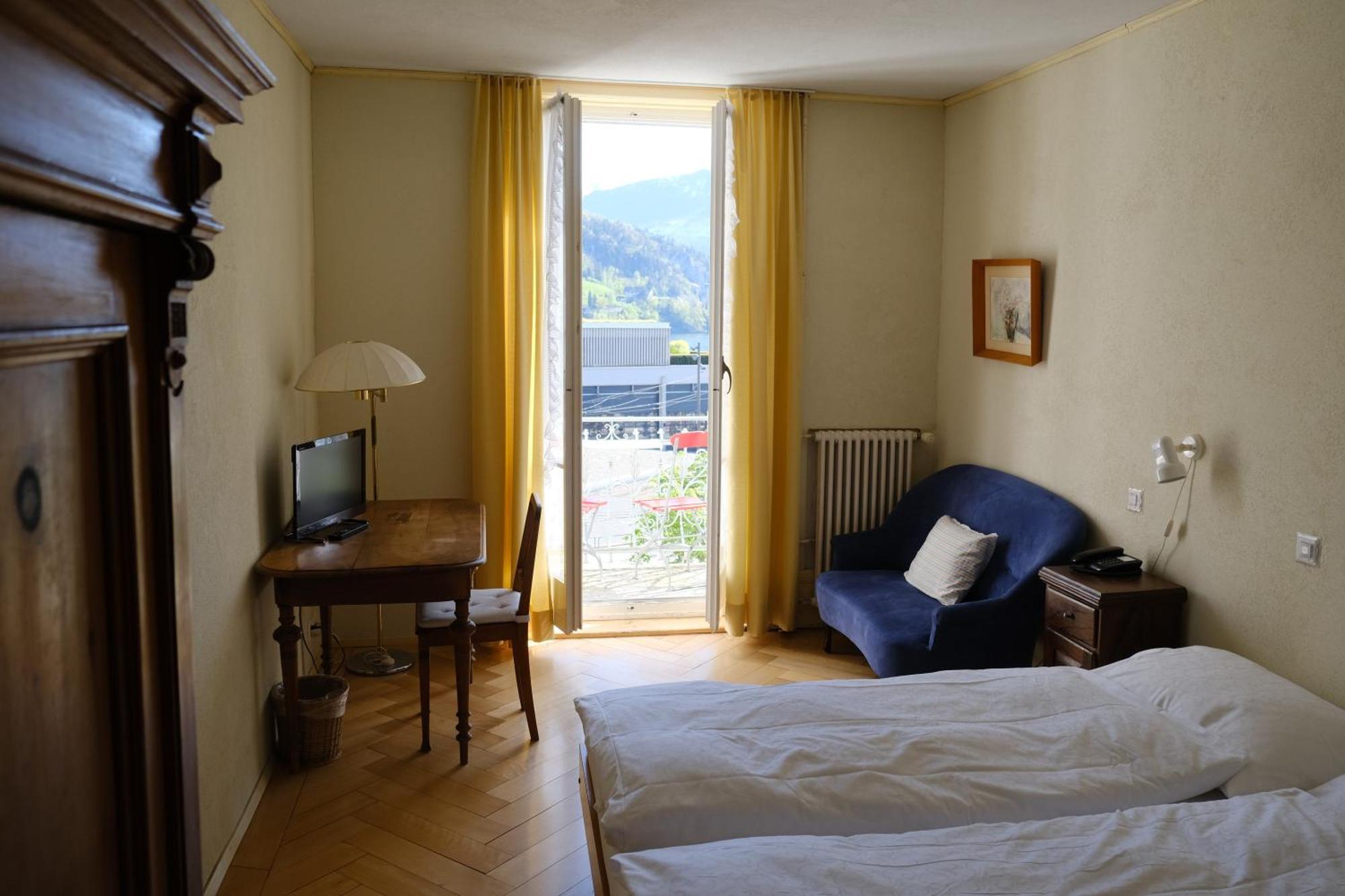 Economy Doppelzimmer mit Balkon