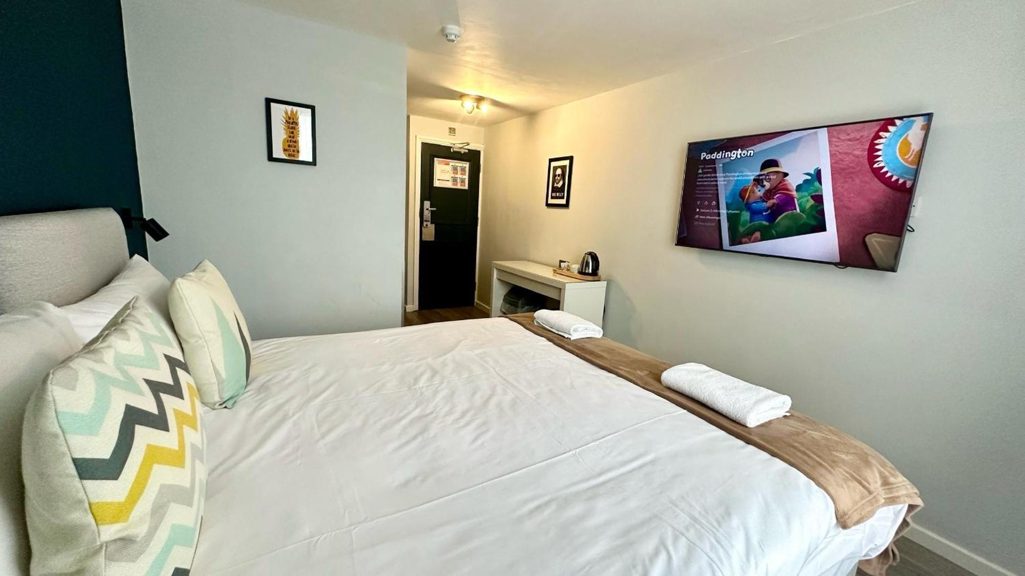 Superior Double Room,1588087102:JPEG