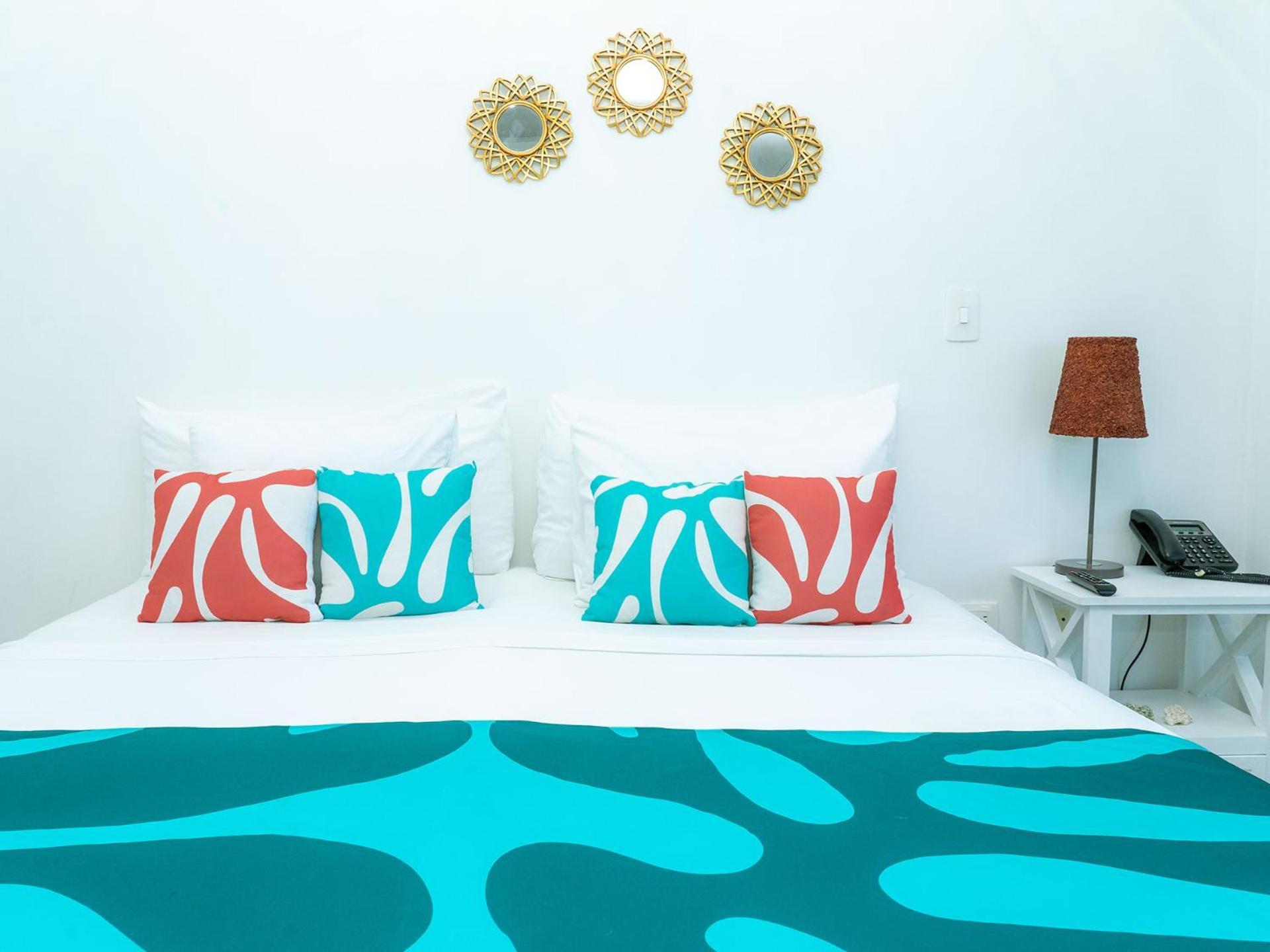 Quarto Triplo com Vista do Mar