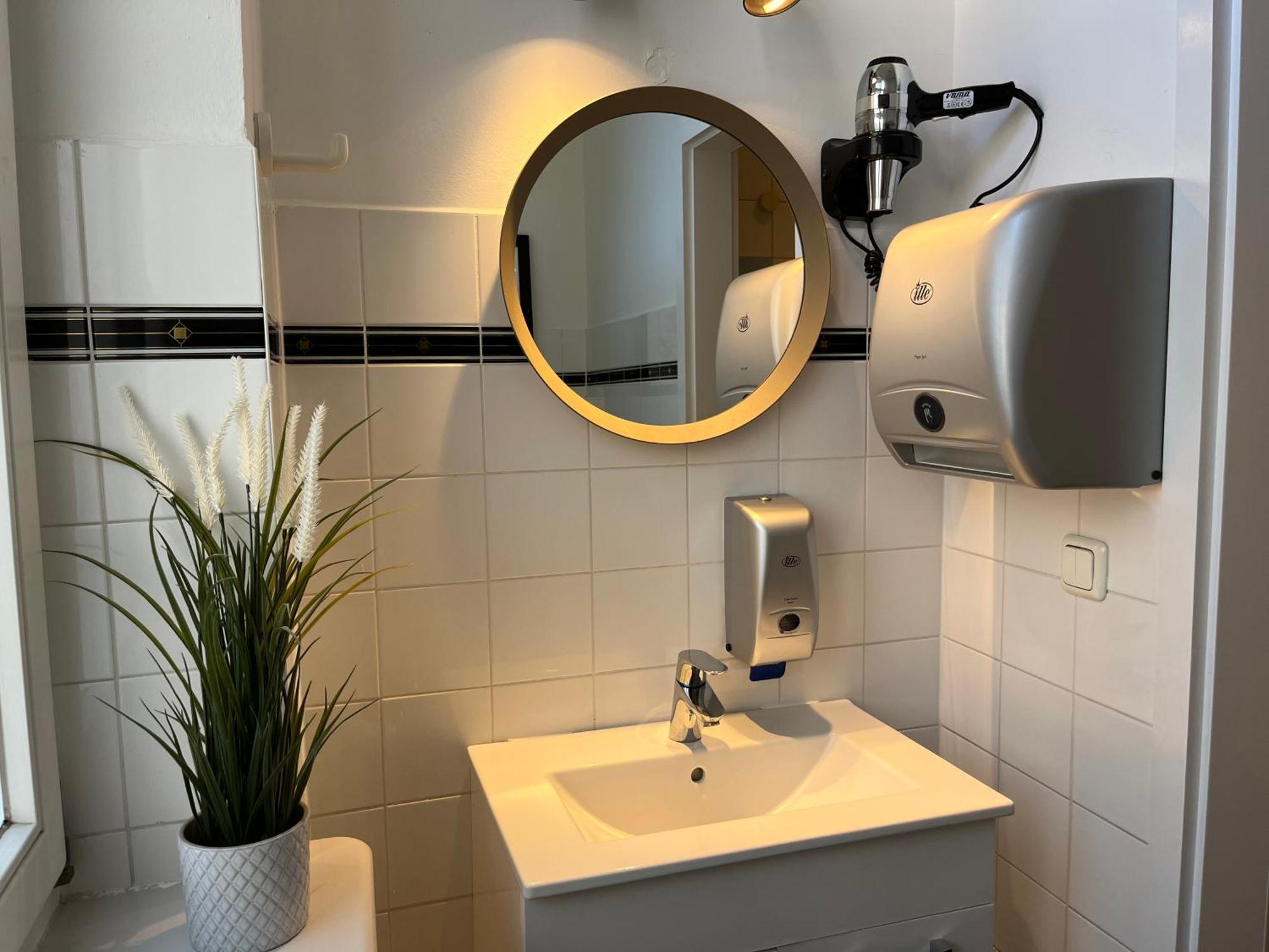 Doppelzimmer mit eigenem Bad