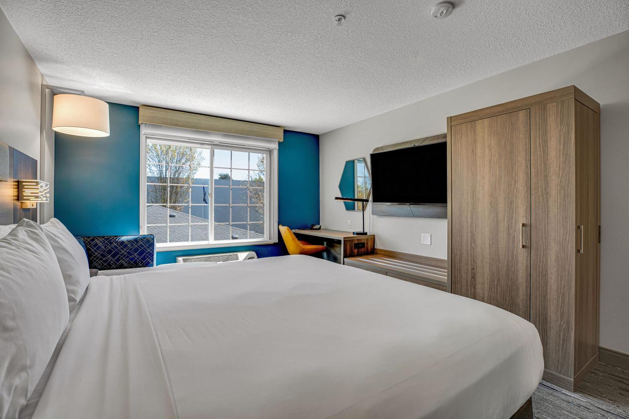 Standard Room,1580160712:JPEG