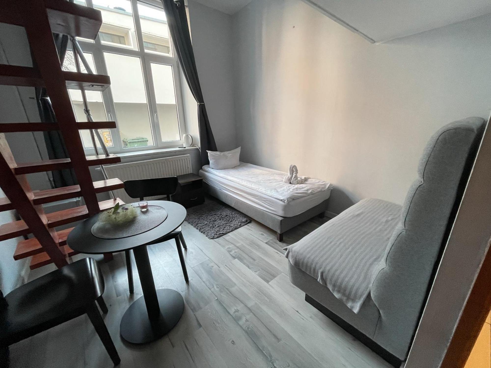 Classic Dreibettzimmer