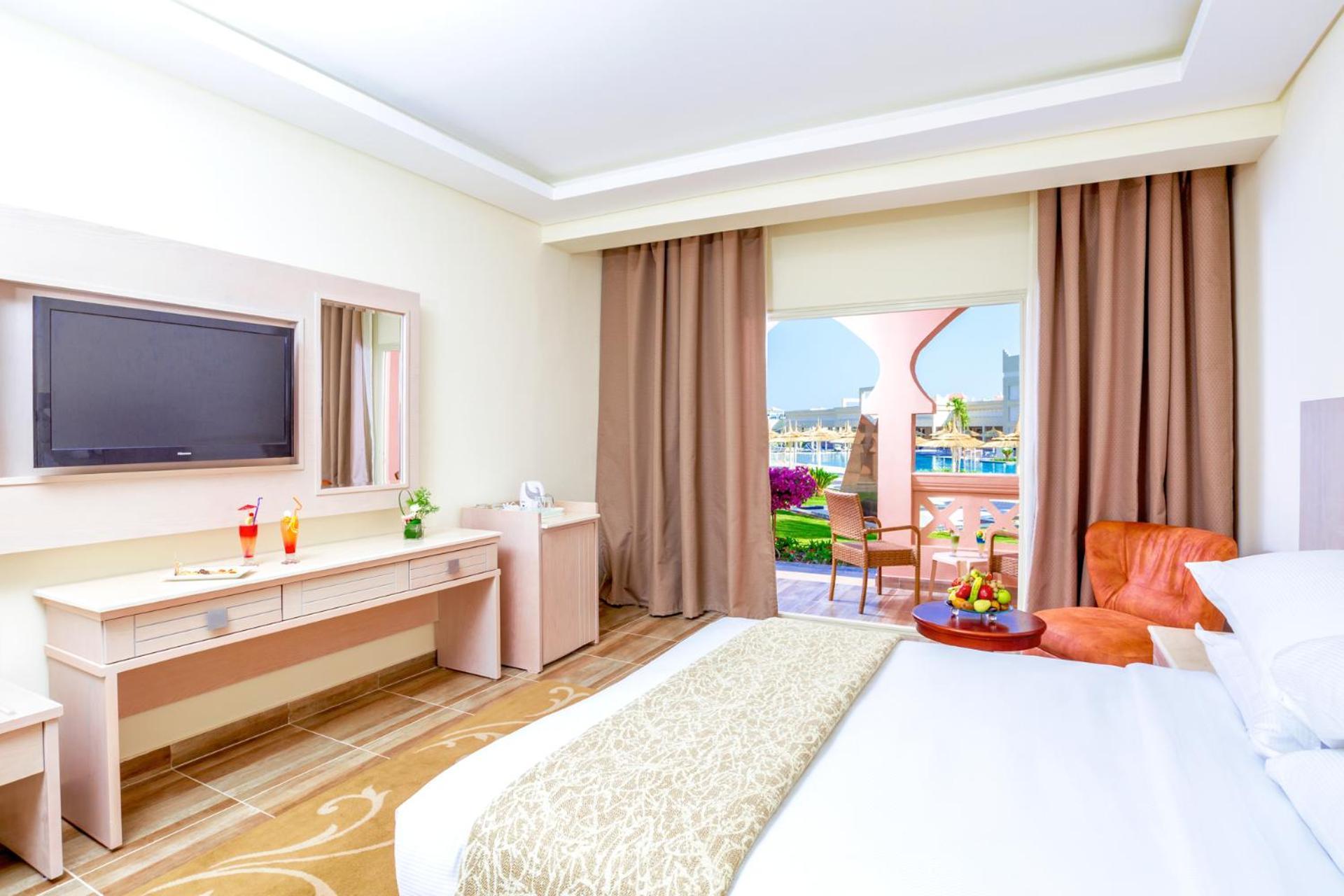 Deluxe Double Room with Pool View - Aqua Vista Area