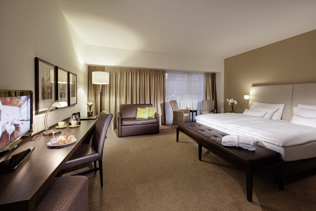 Premium King Room,1210145482:JPEG