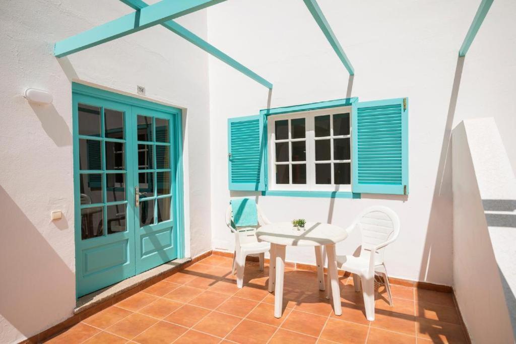 Double Room Plus with living room (2+2)