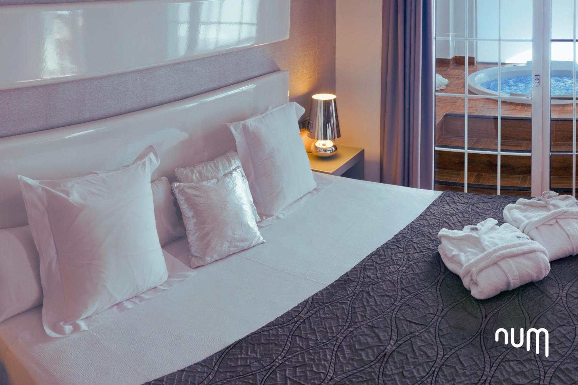 Suite met Kingsize Bed en Bubbelbad