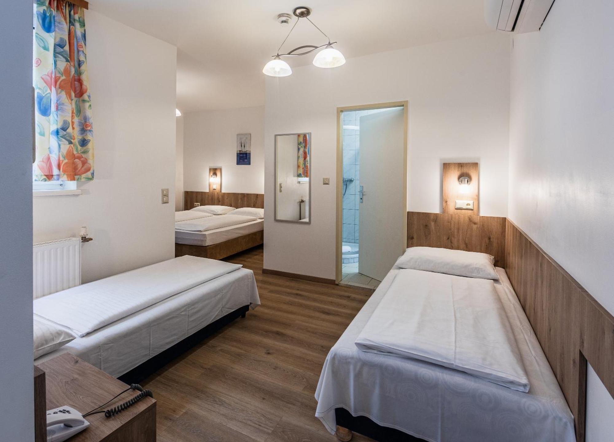 Quarto Familiar Standard