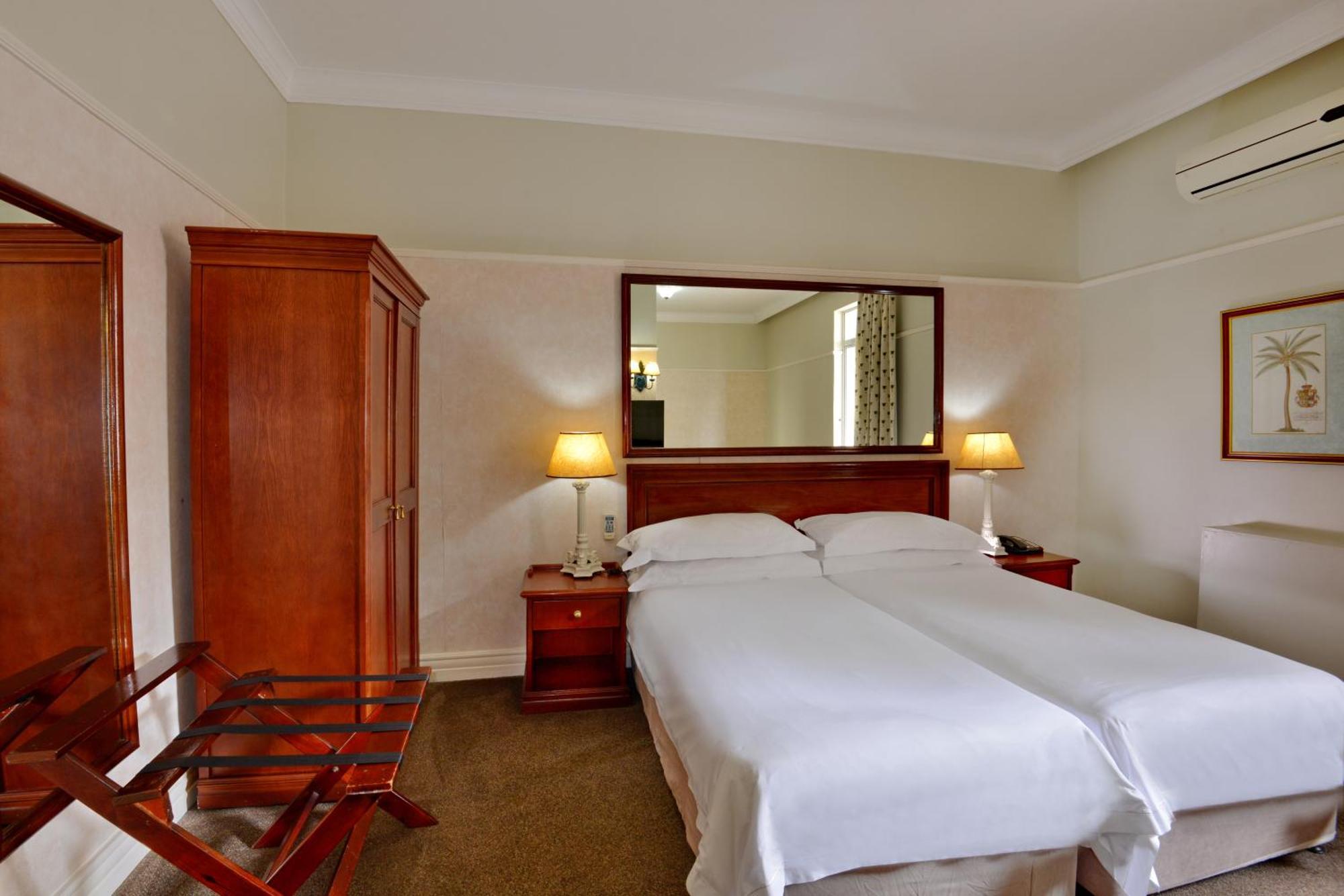 Double or Twin Room,1587496490:JPEG
