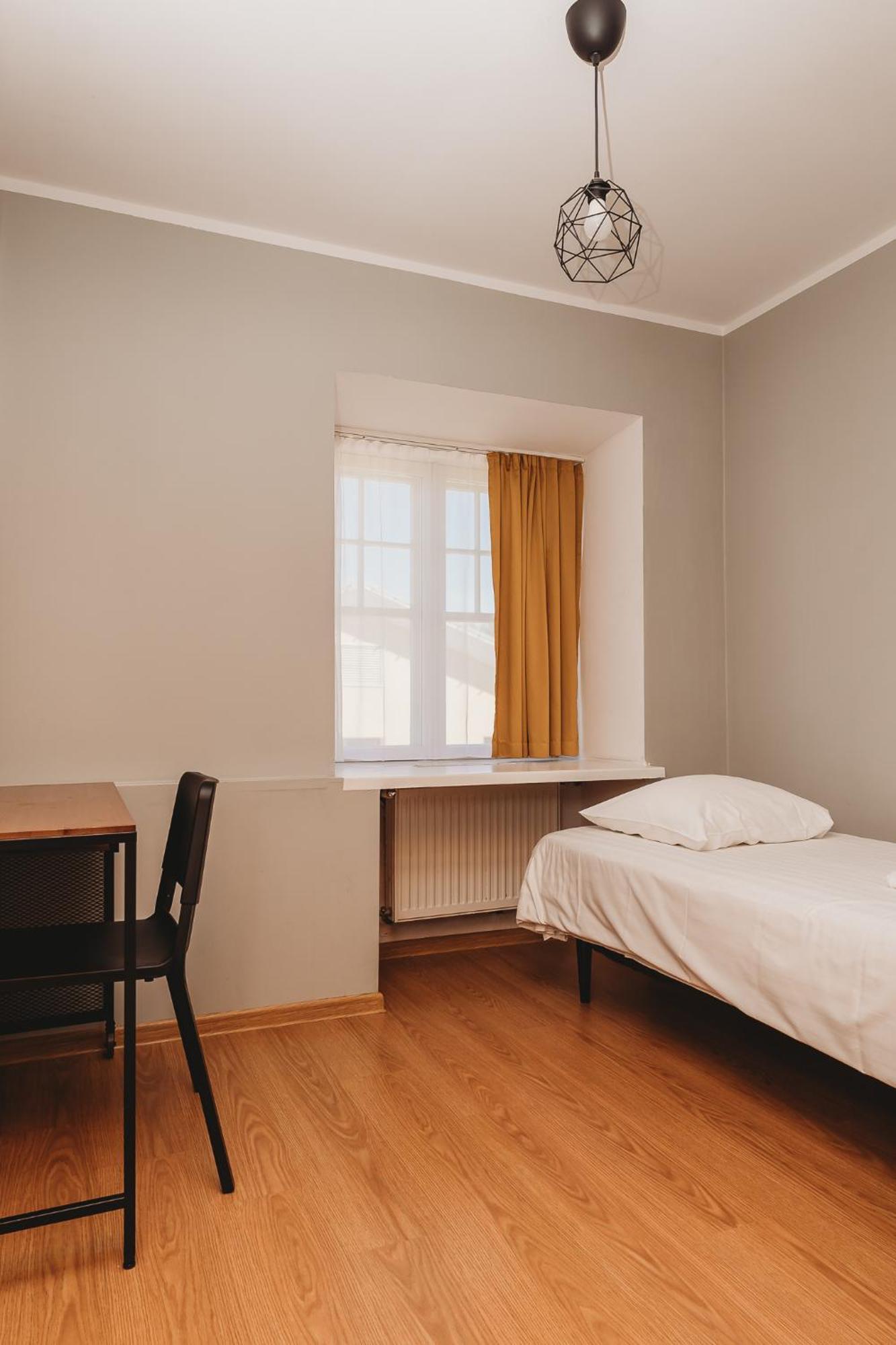 Single Room Ensuite,1587508263:JPEG