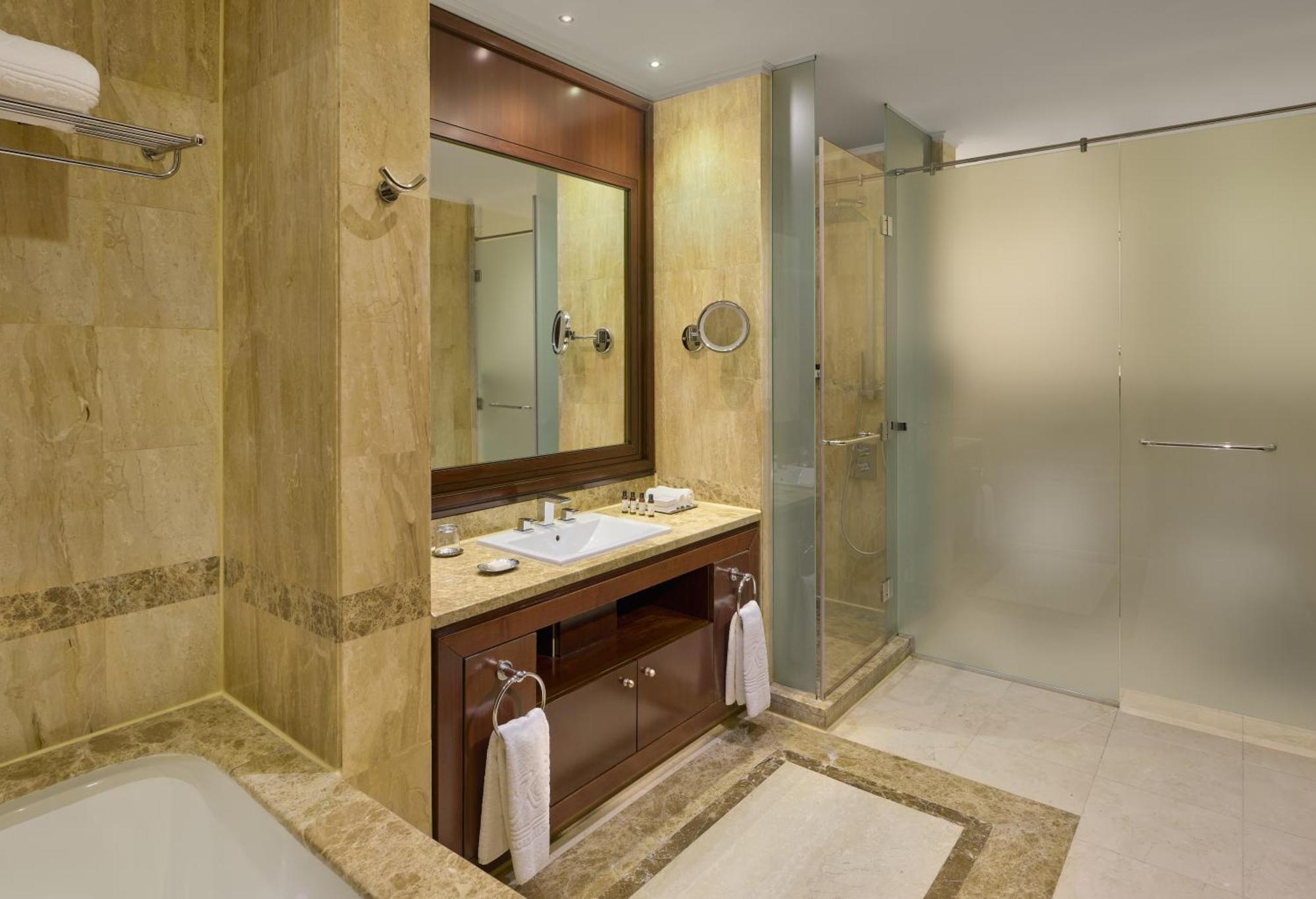 Club City Zimmer