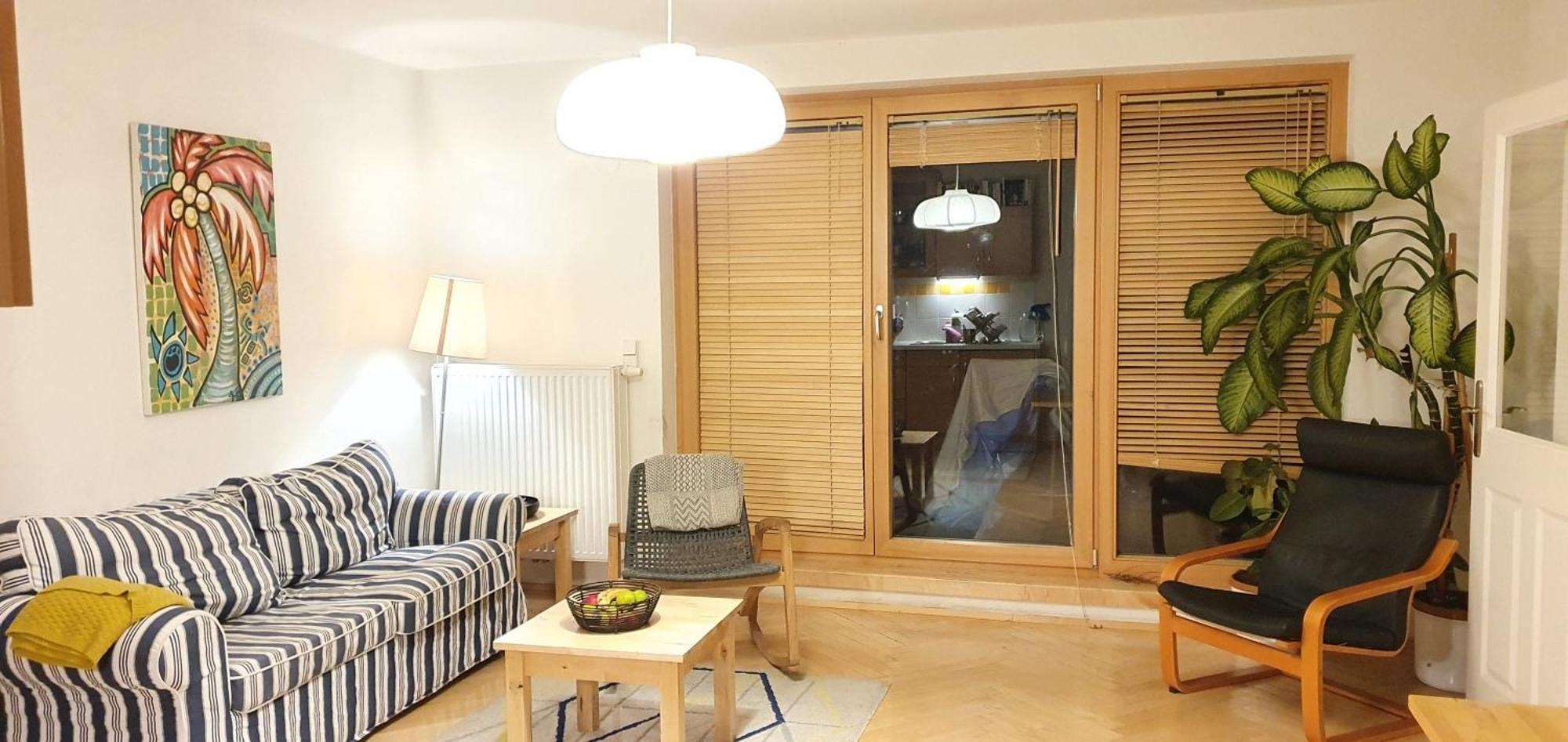 Estudio con terraza