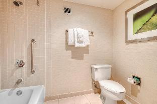 King Suite - Non-Smoking,1589263046:JPEG