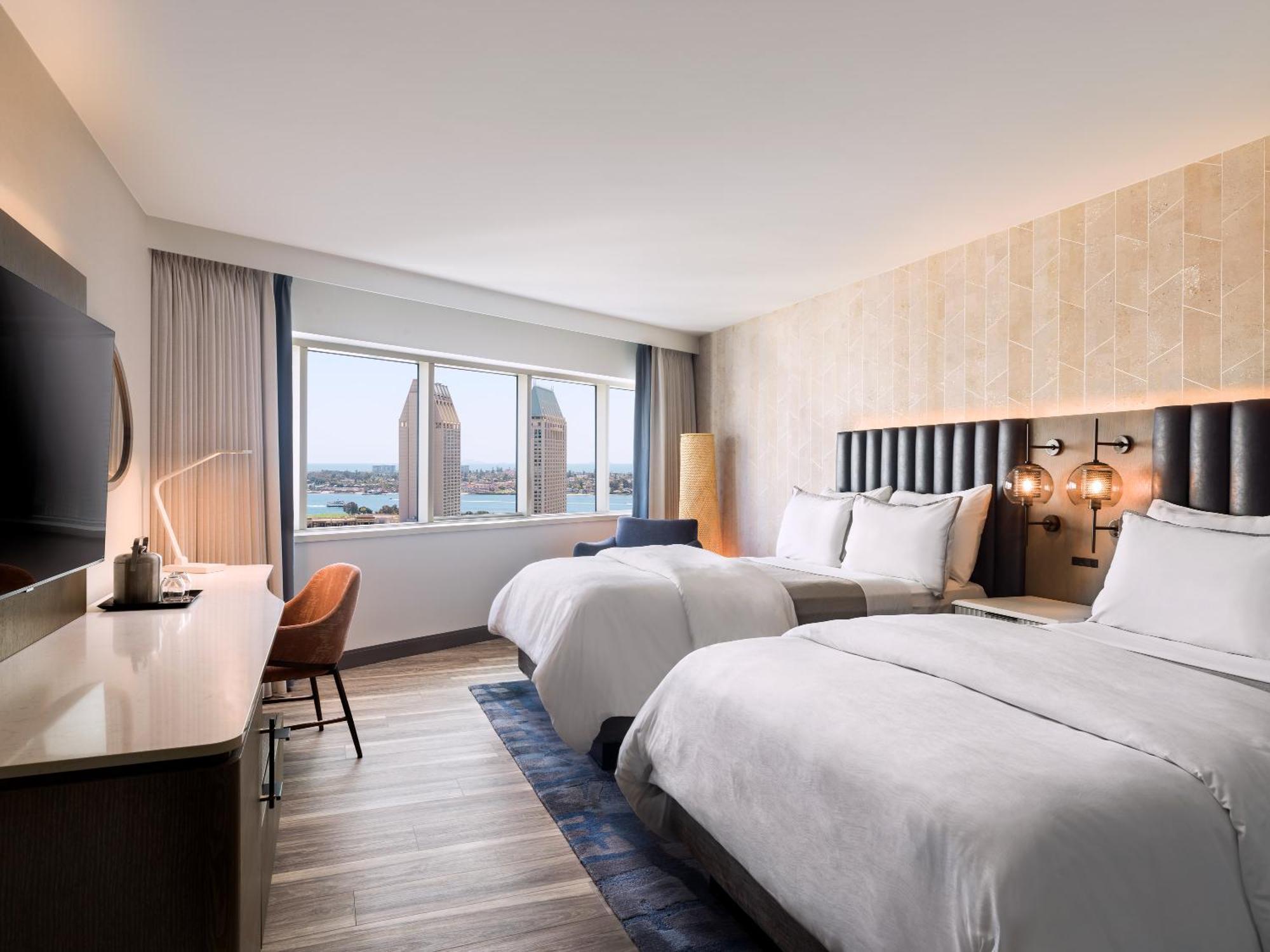 Chambre Double avec 2 Lits Doubles - Vue sur Ville