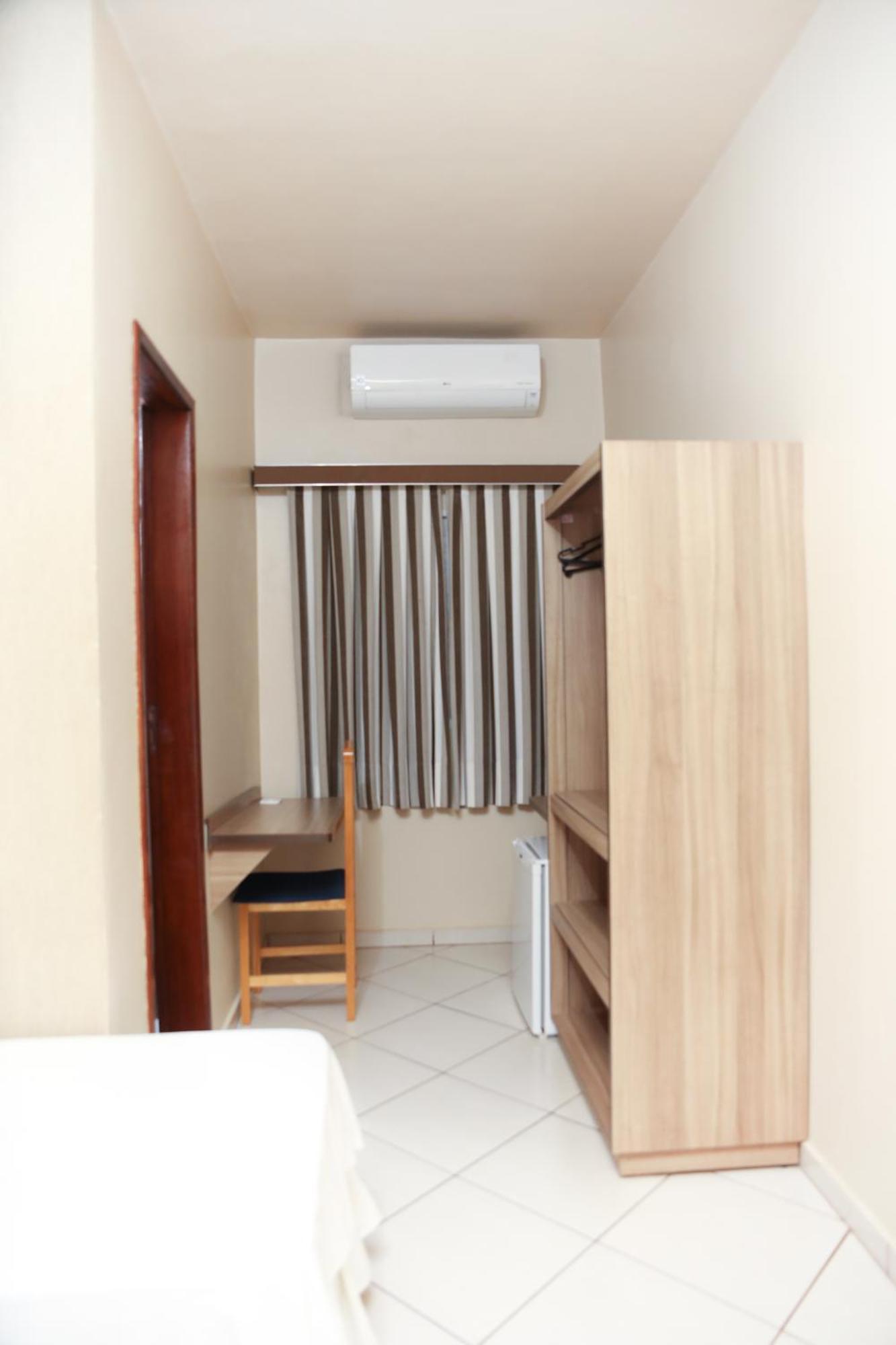 Quarto Triplo Standard