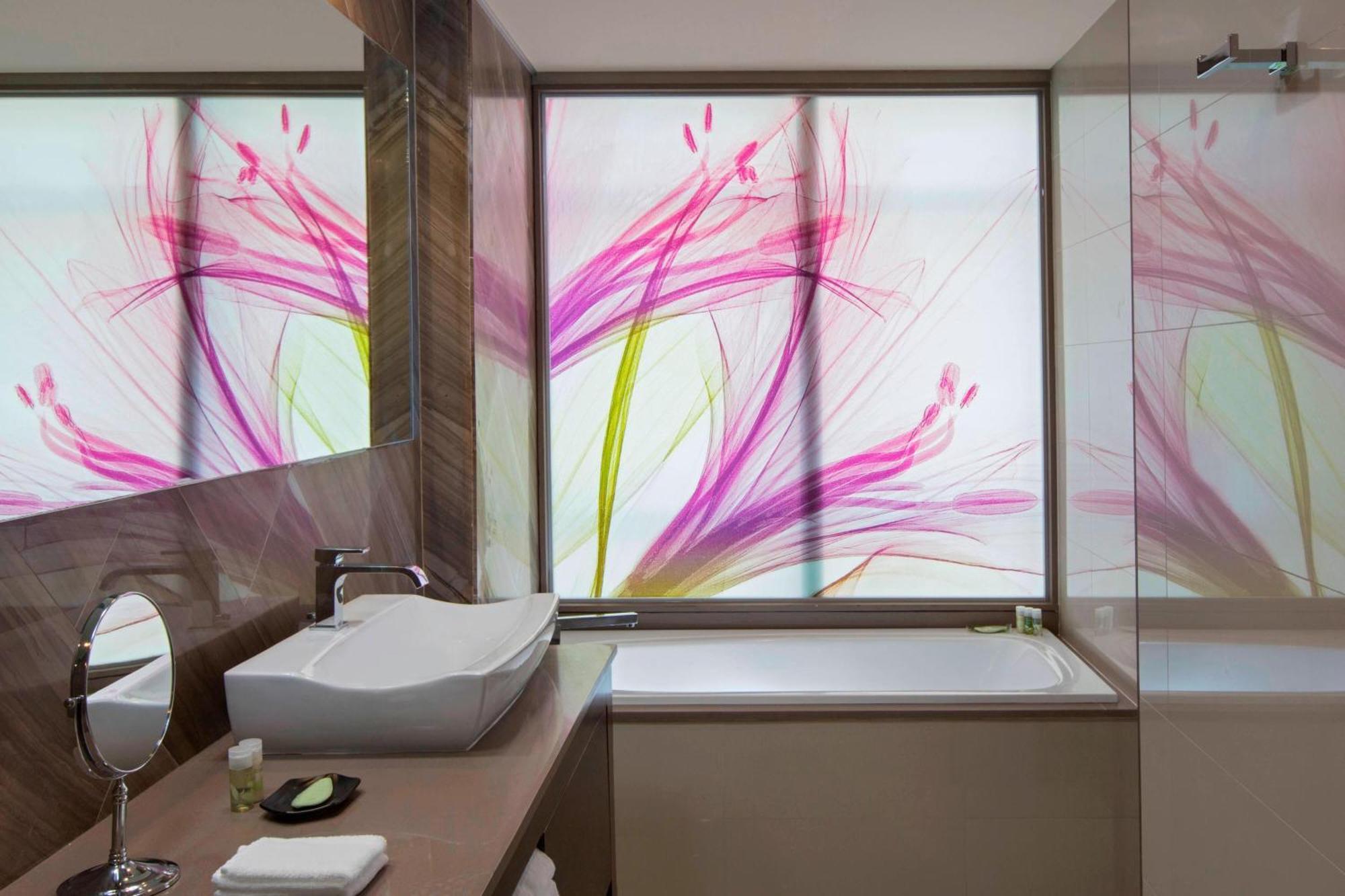 Suíte Renewal Espaçosa de 1 Quarto com Acesso à Área VIP