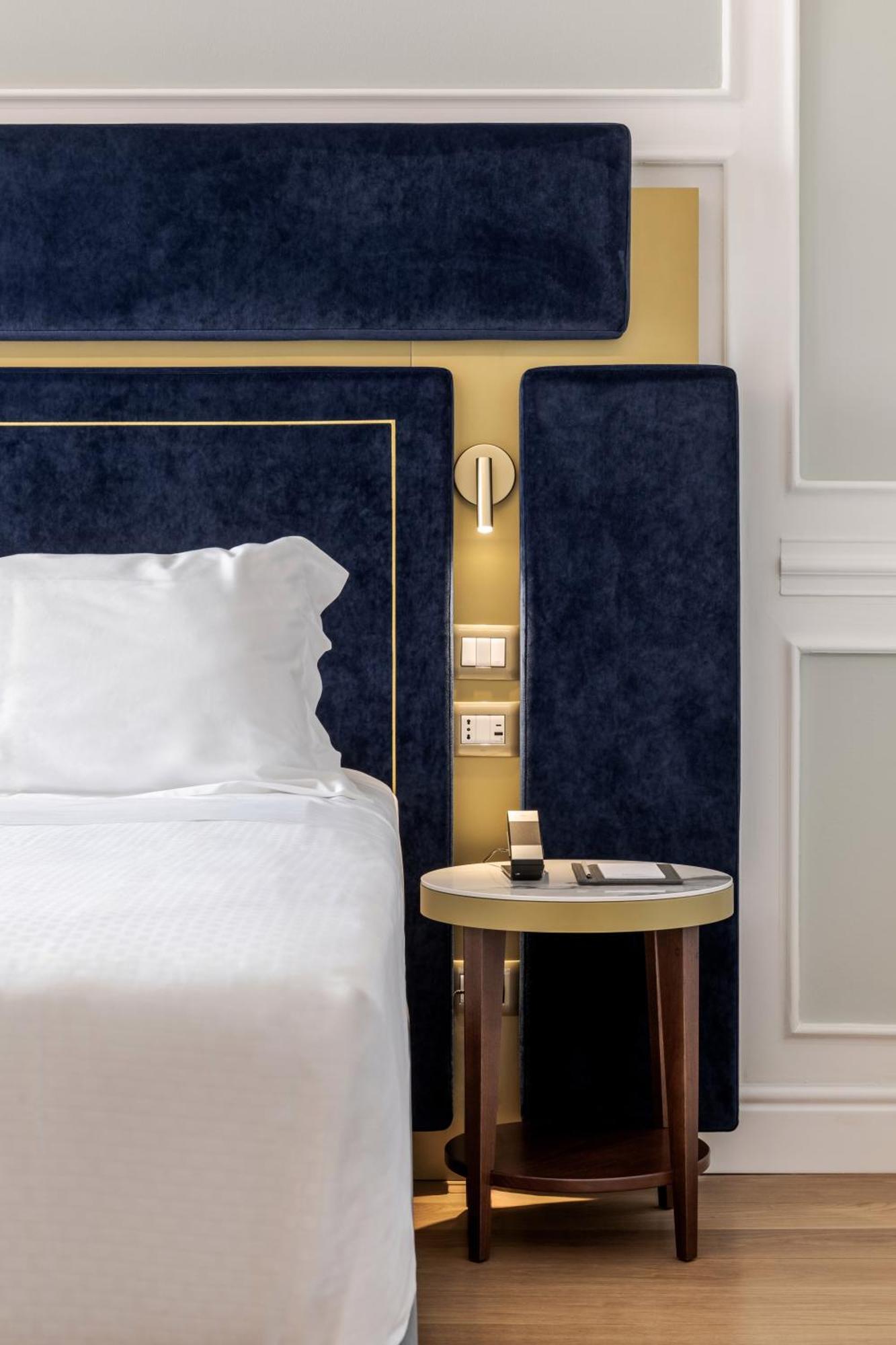 Junior Suite,1597544710:JPEG