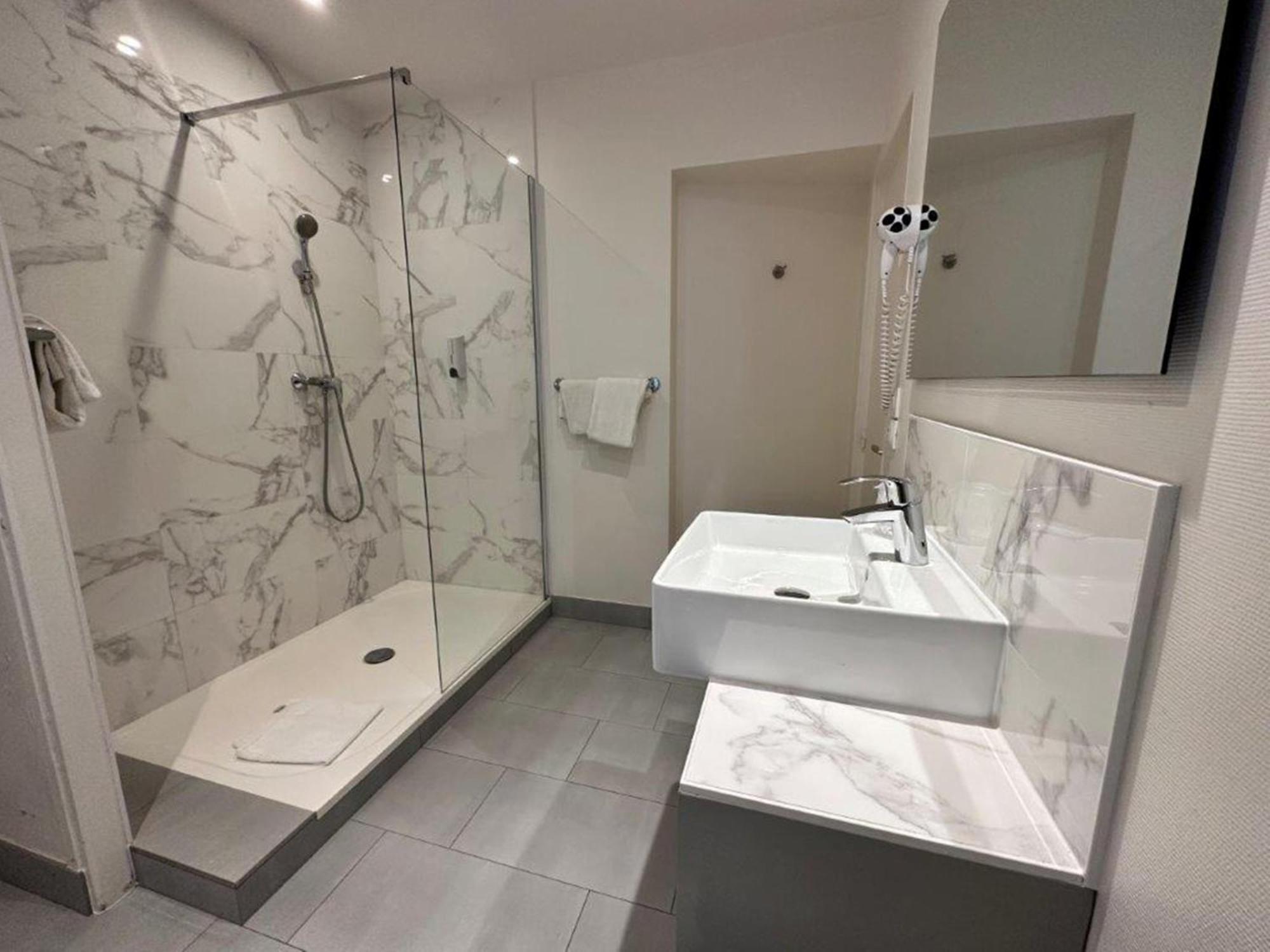 Quarto Individual Superior