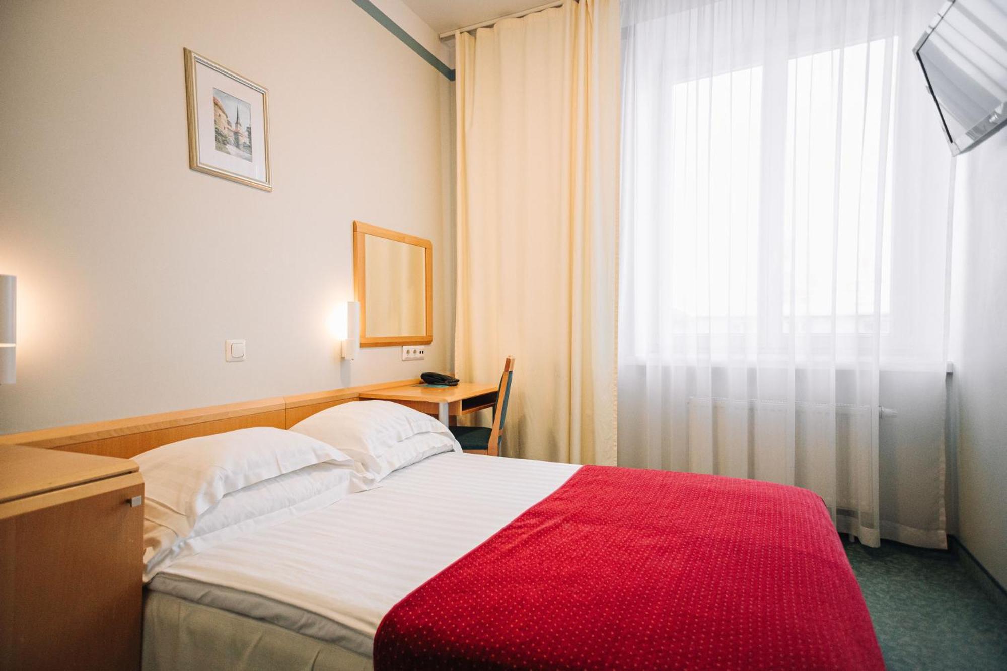 Habitación Doble Pequeña