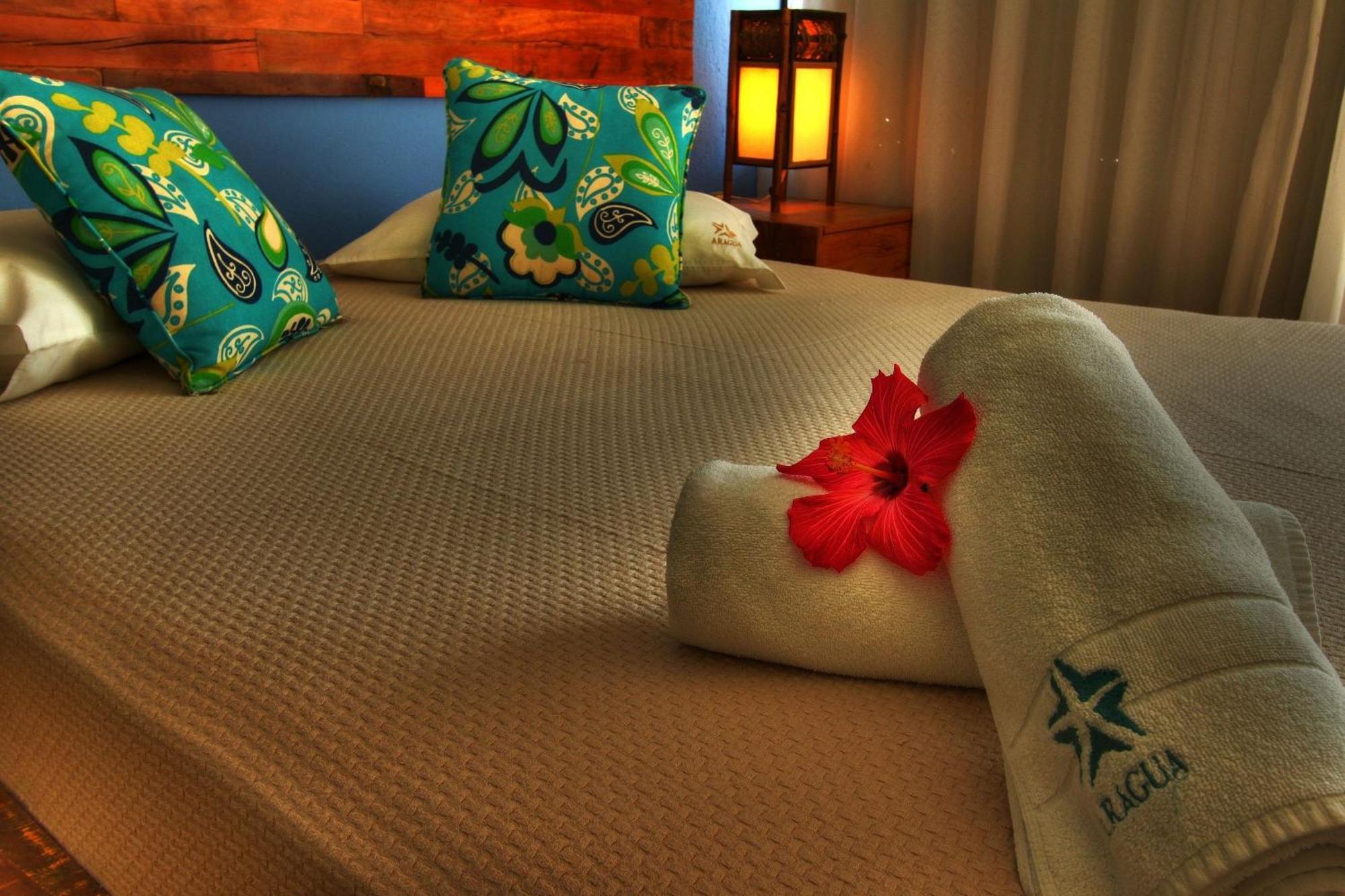 Suíte com Vista para a Piscina