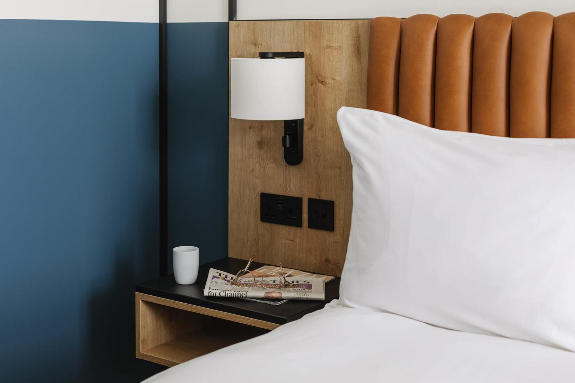Quarto Premium com 2 Camas de Solteiro