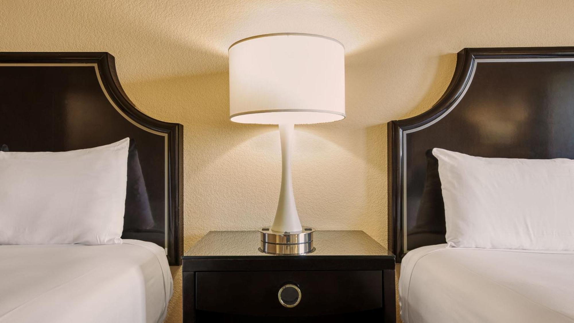 Chambre Classique Ouest avec 2 Lits Queen-Size - Fumeurs