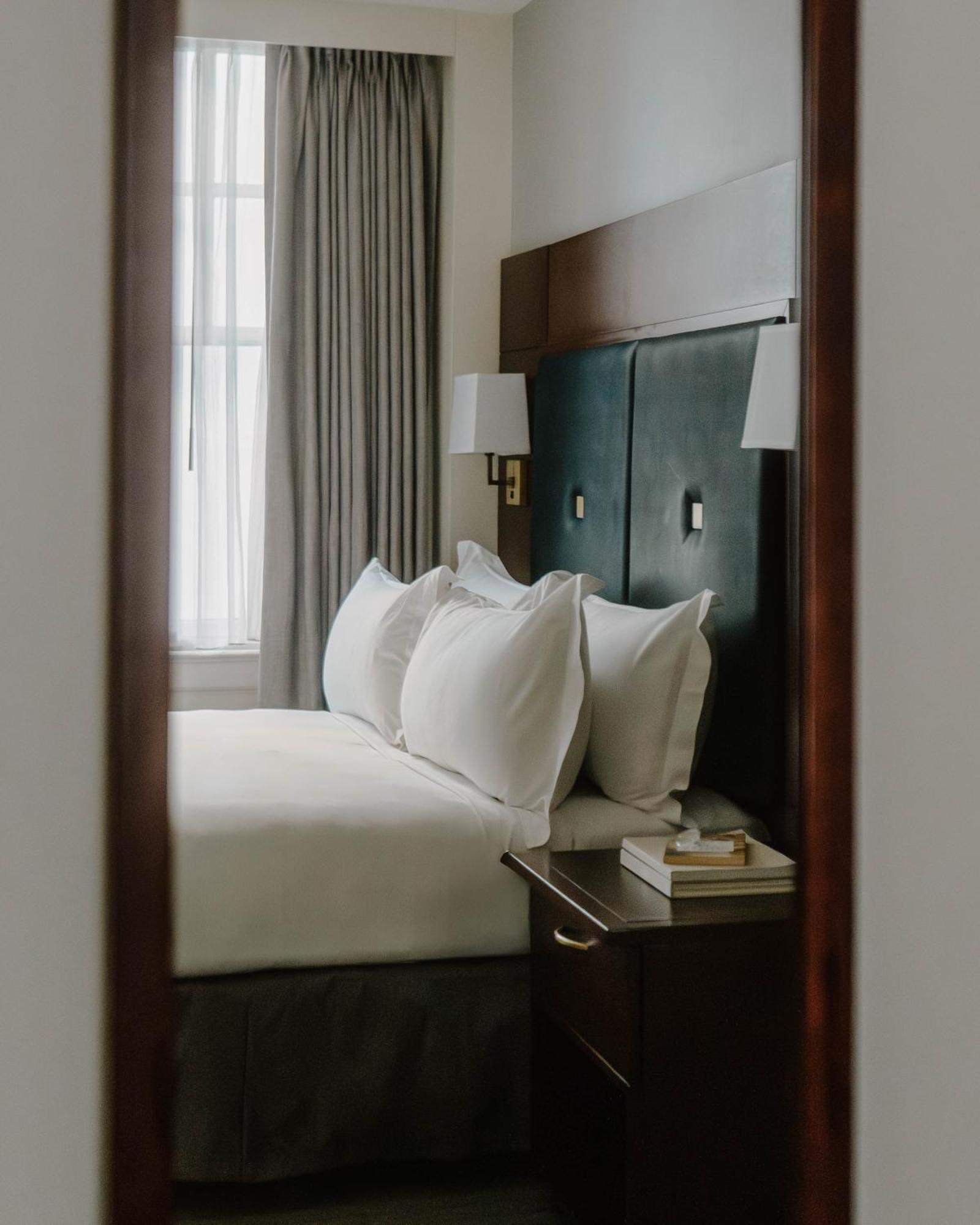 Standard Twin Room,1604072448:JPEG