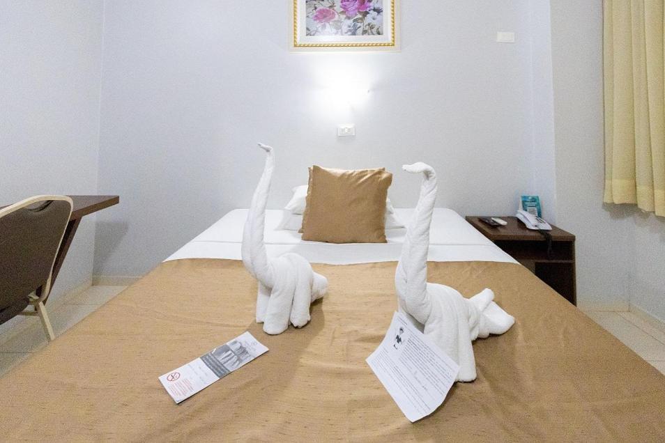Standard Single Room,1604769839:JPEG