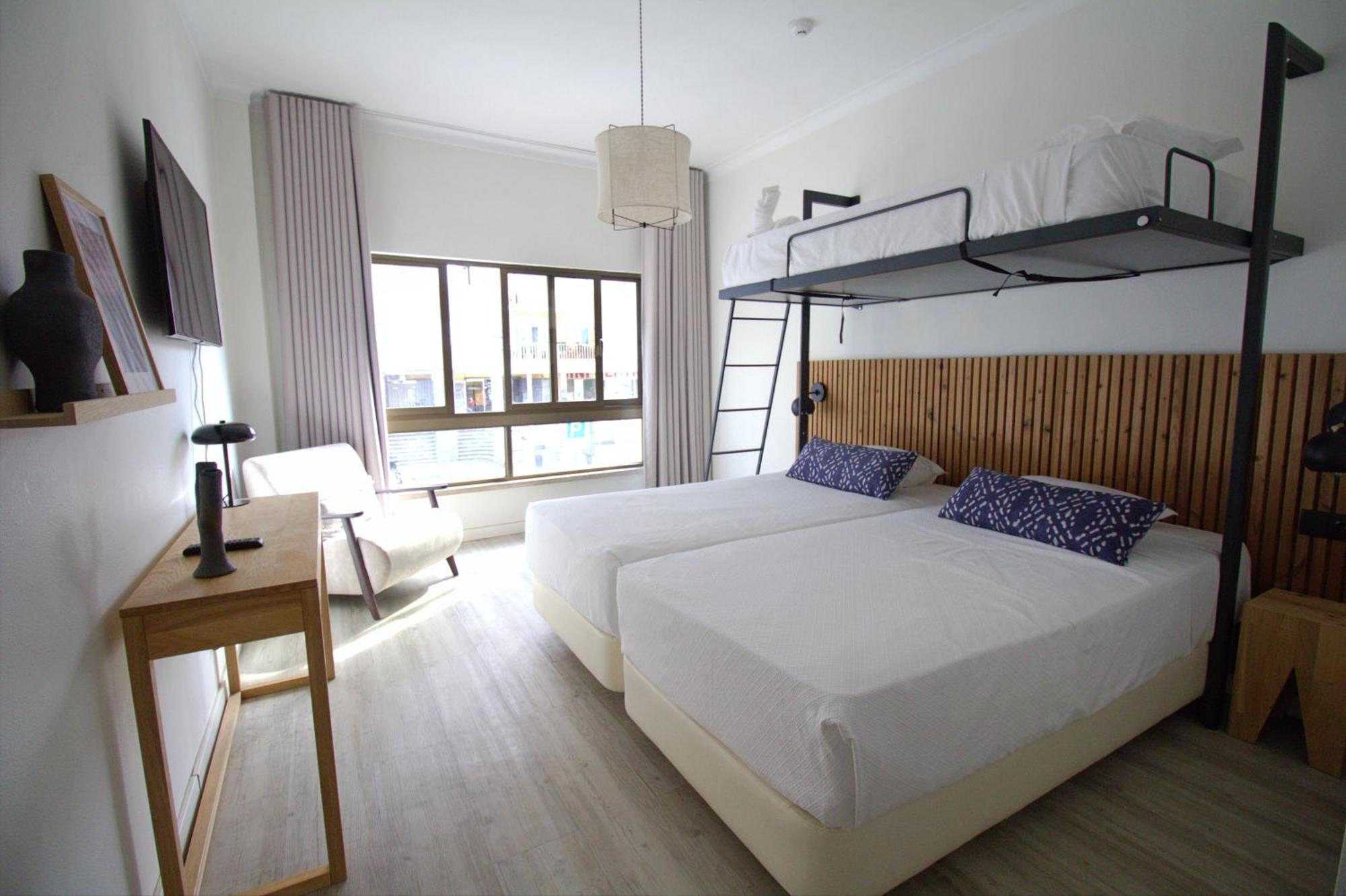 Superior Double or Twin Room,1605216531:JPEG