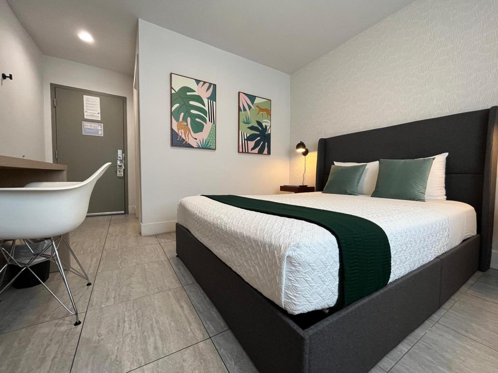 Quarto Standard com Cama Queen-size