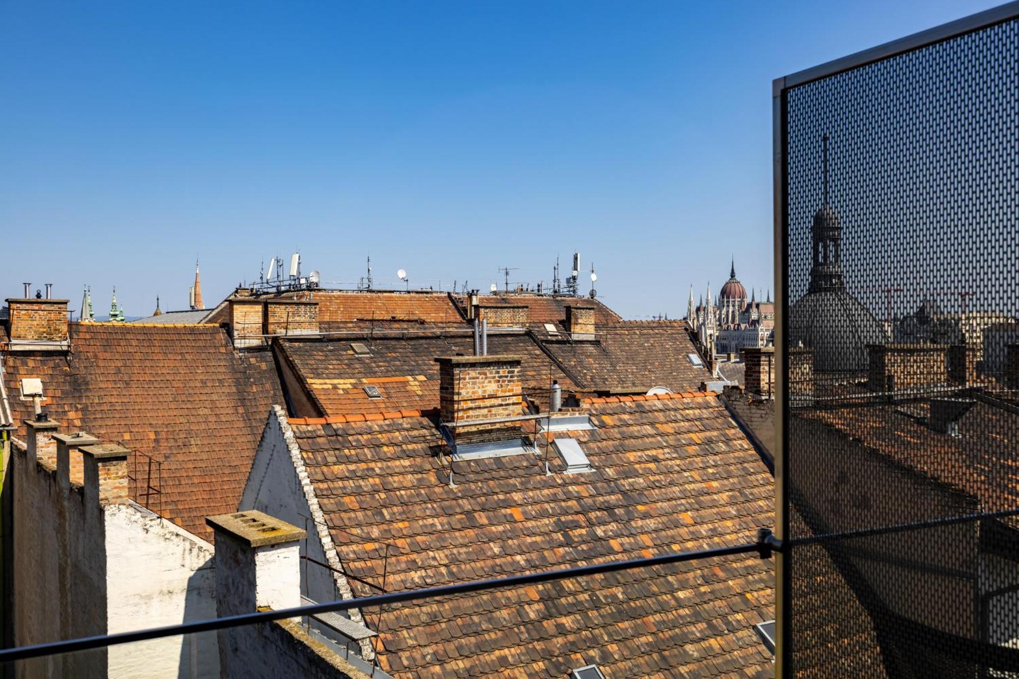 Standard Plus Zimmer mit Balkon und Aussicht