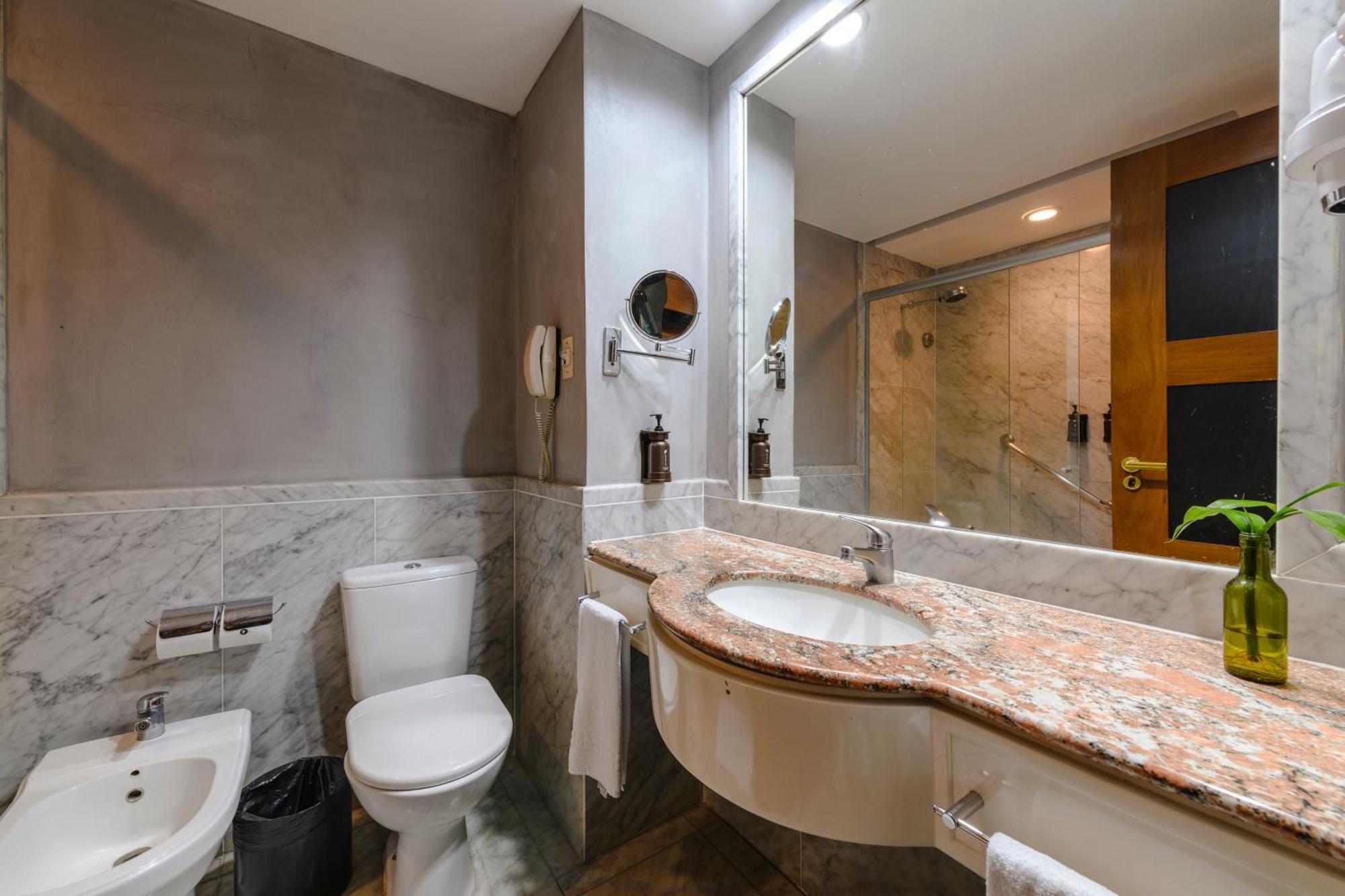 Quarto Duplo Standard