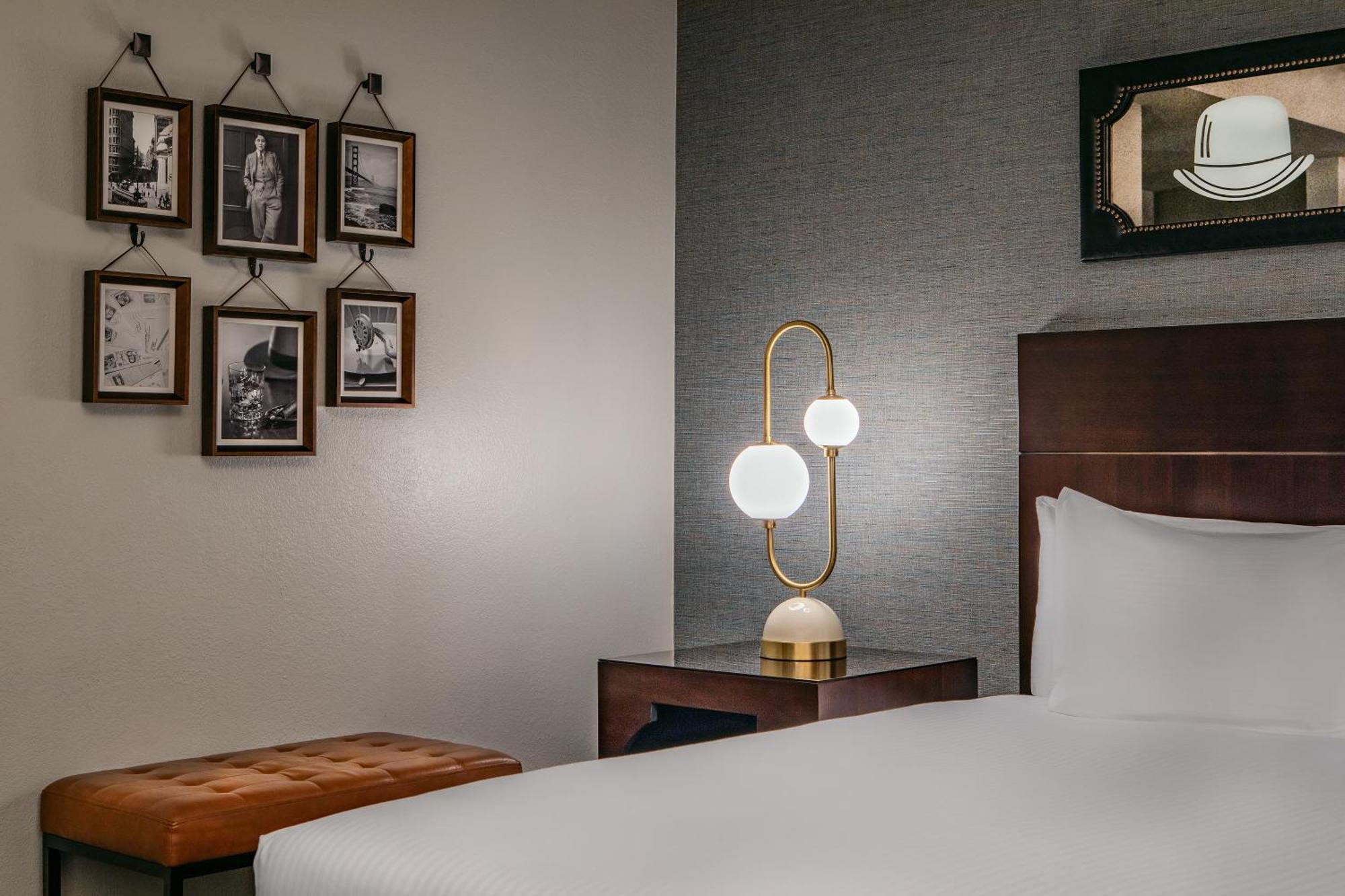 Chambre Lit Queen-Size Deluxe